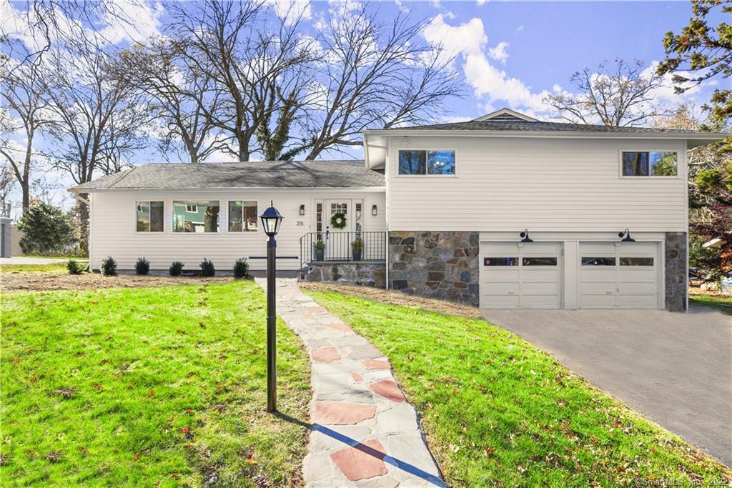 215 Crest Terrace