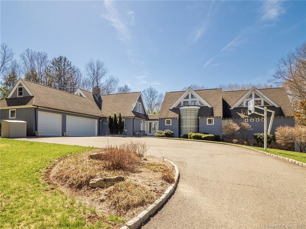 26 Hickory Hill Road