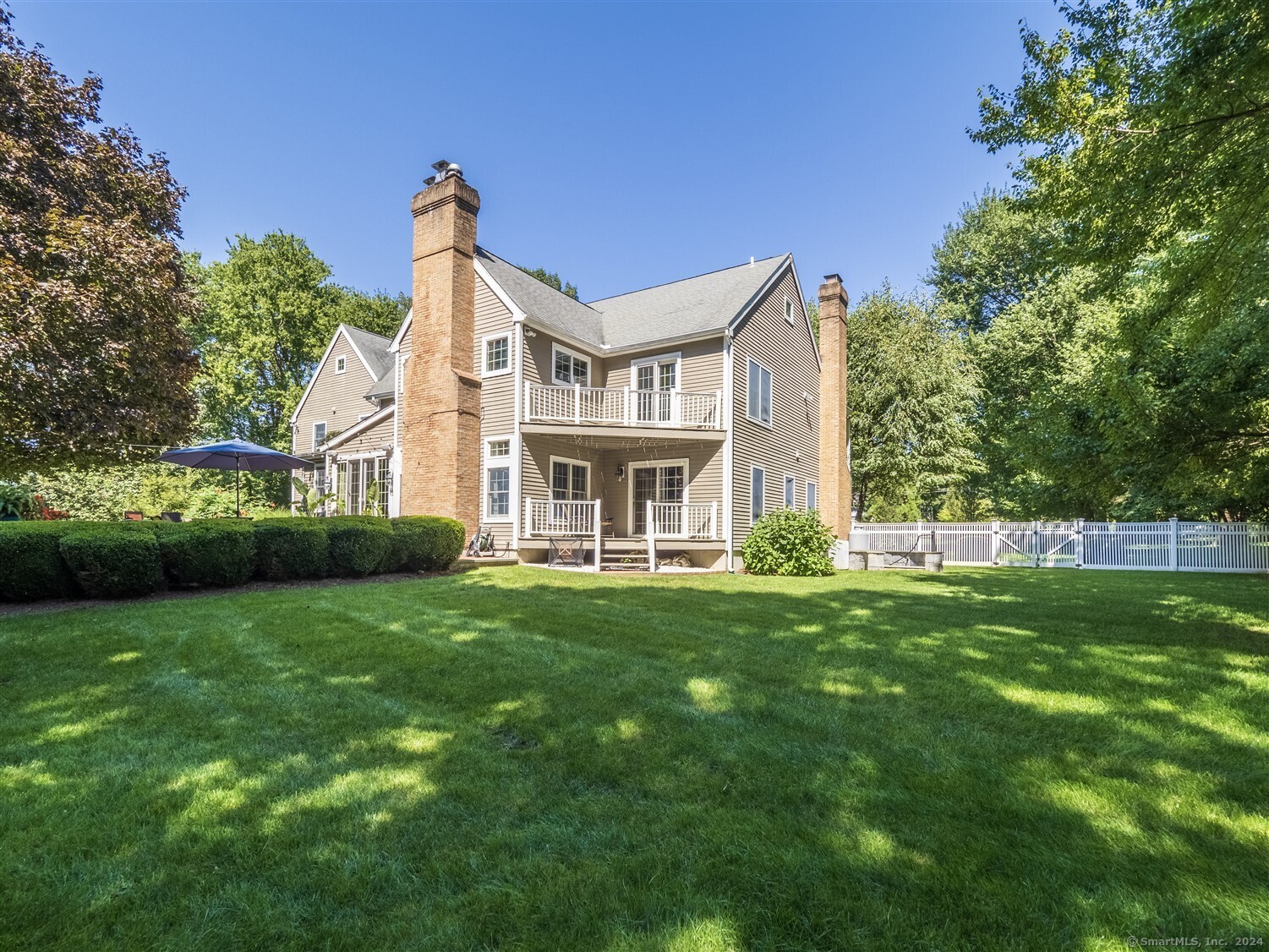 183 Skunk Lane