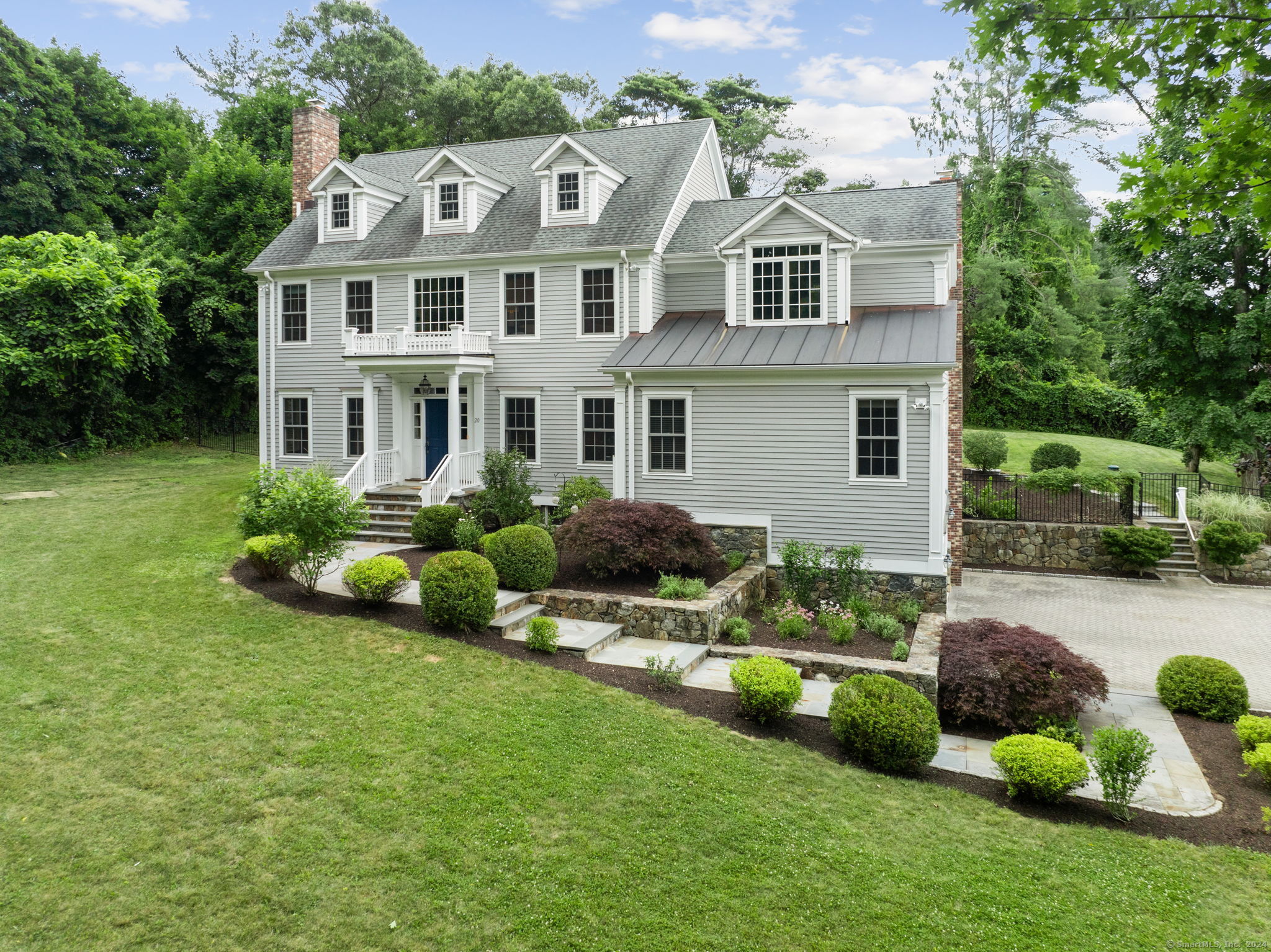 20 Saunders Drive