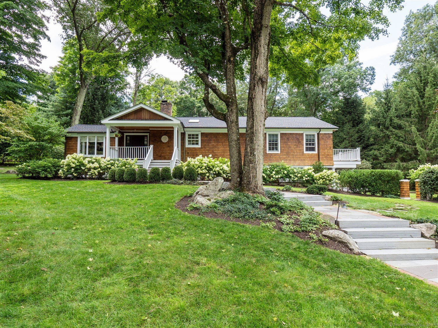33 Cedar Road