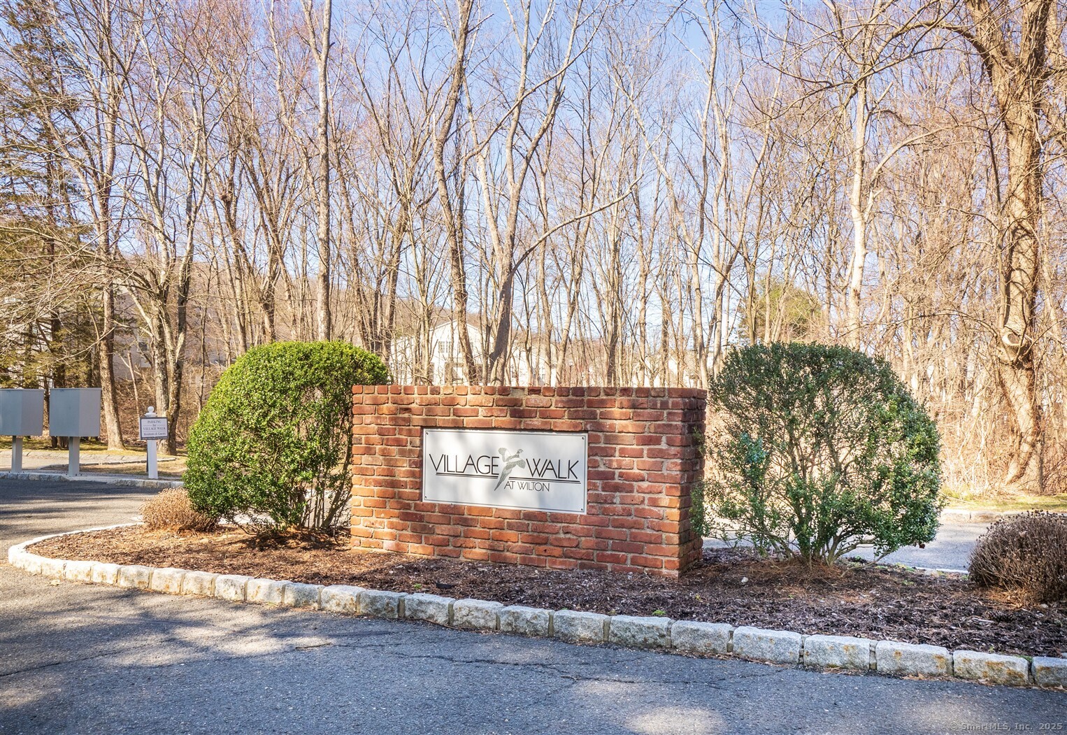 35 Village Walk 35
