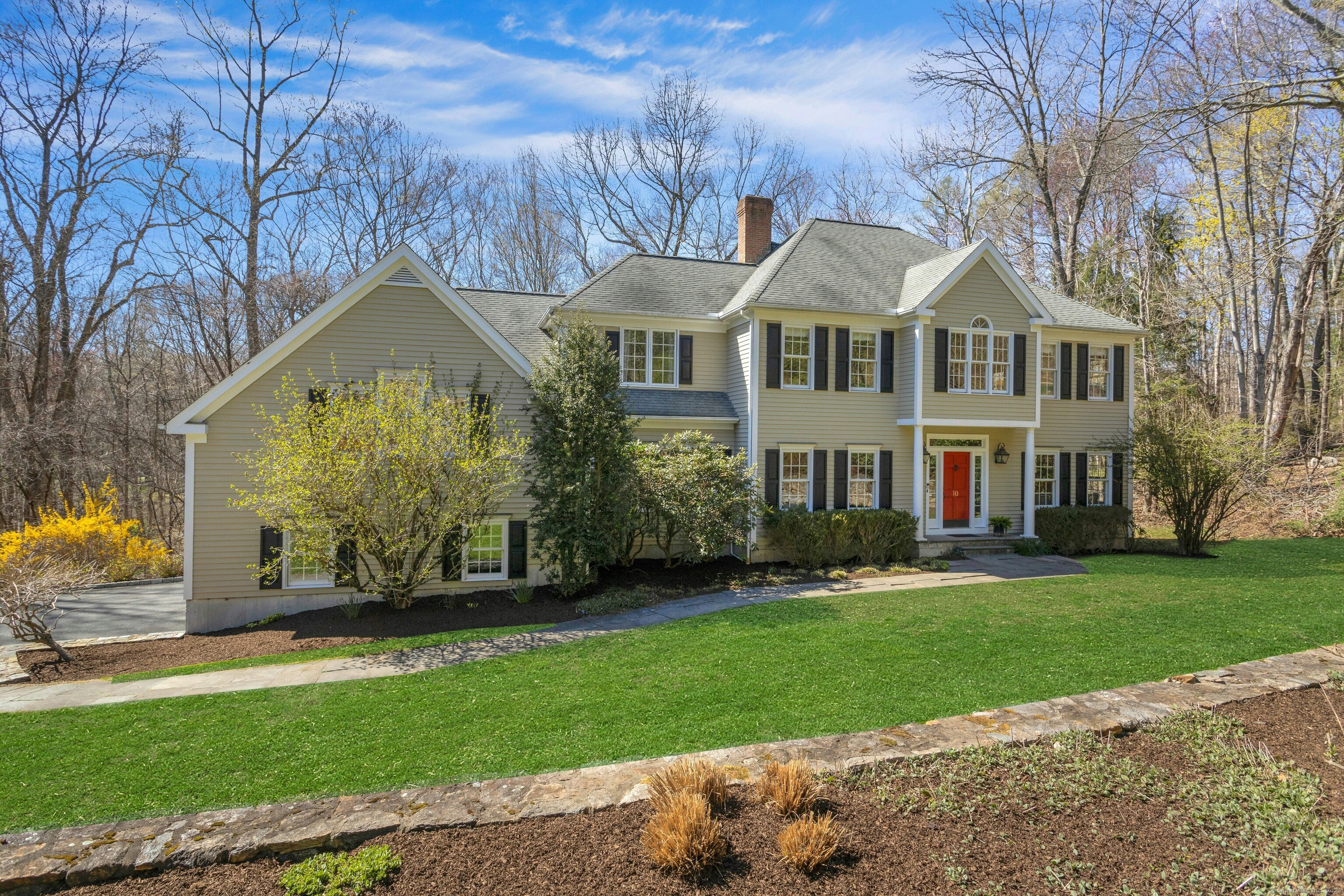 10 Four Winds Drive