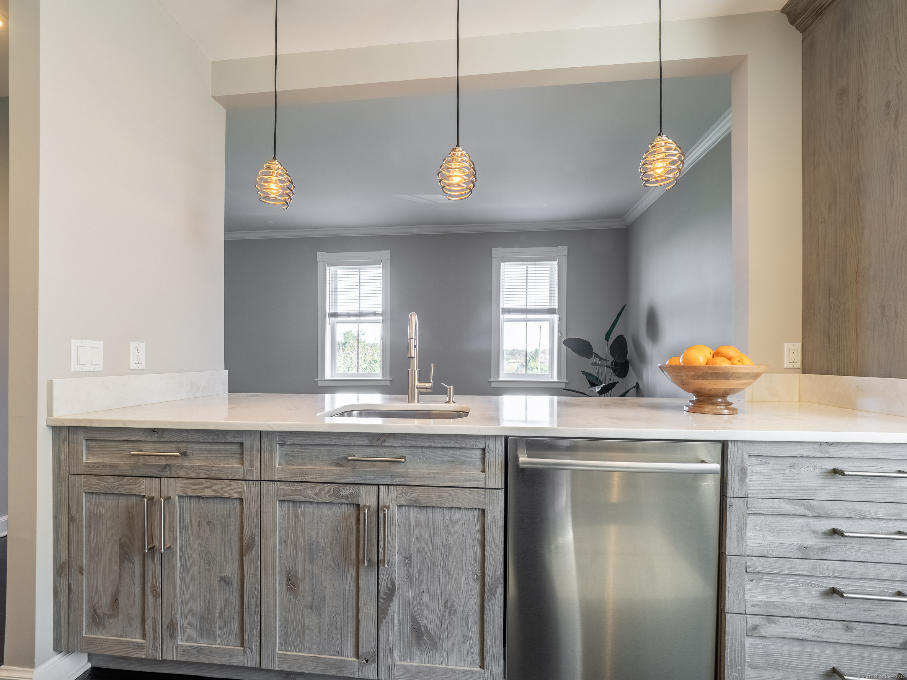 134 Washington Street APT 206