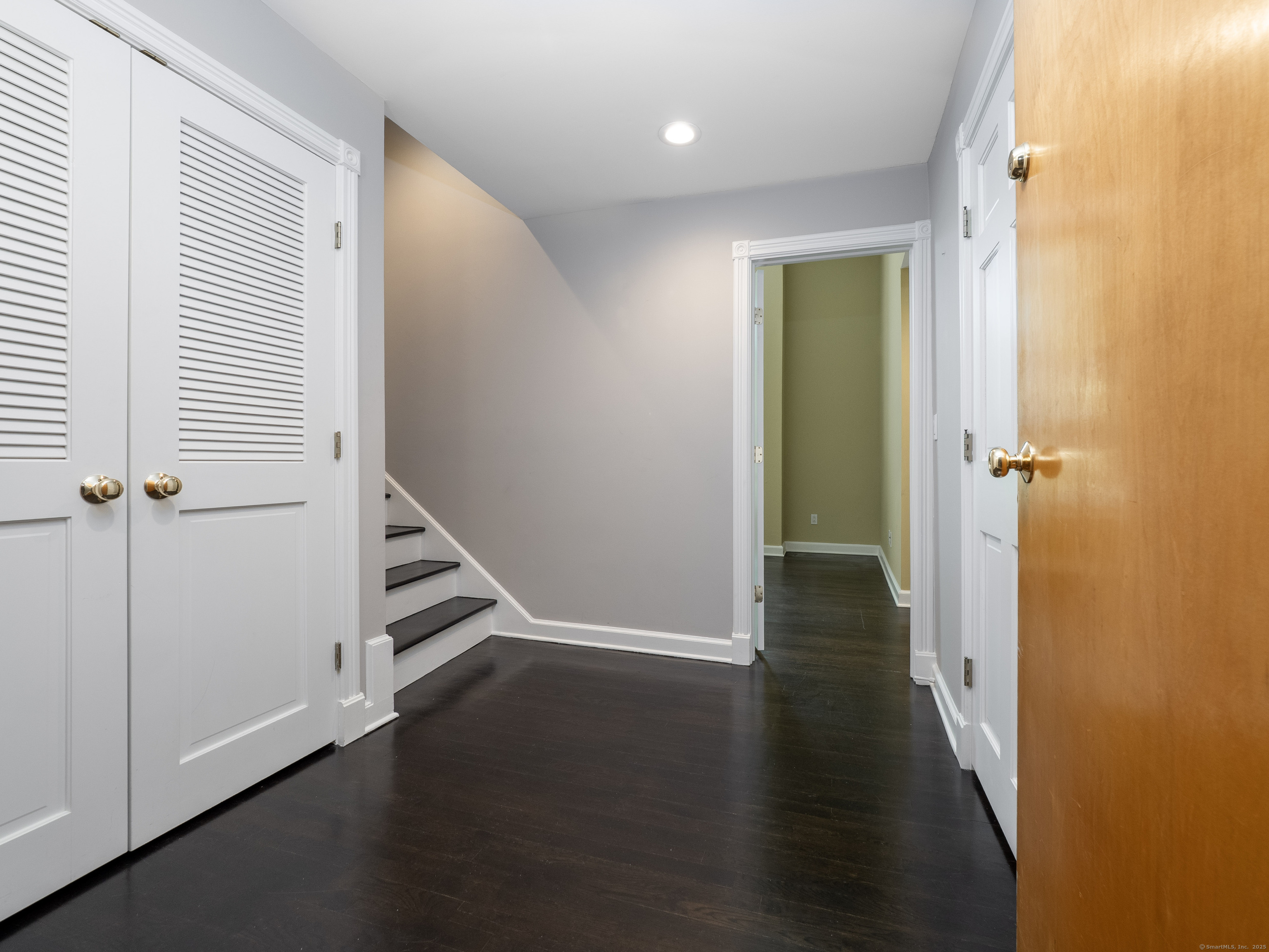134 Washington Street APT 206