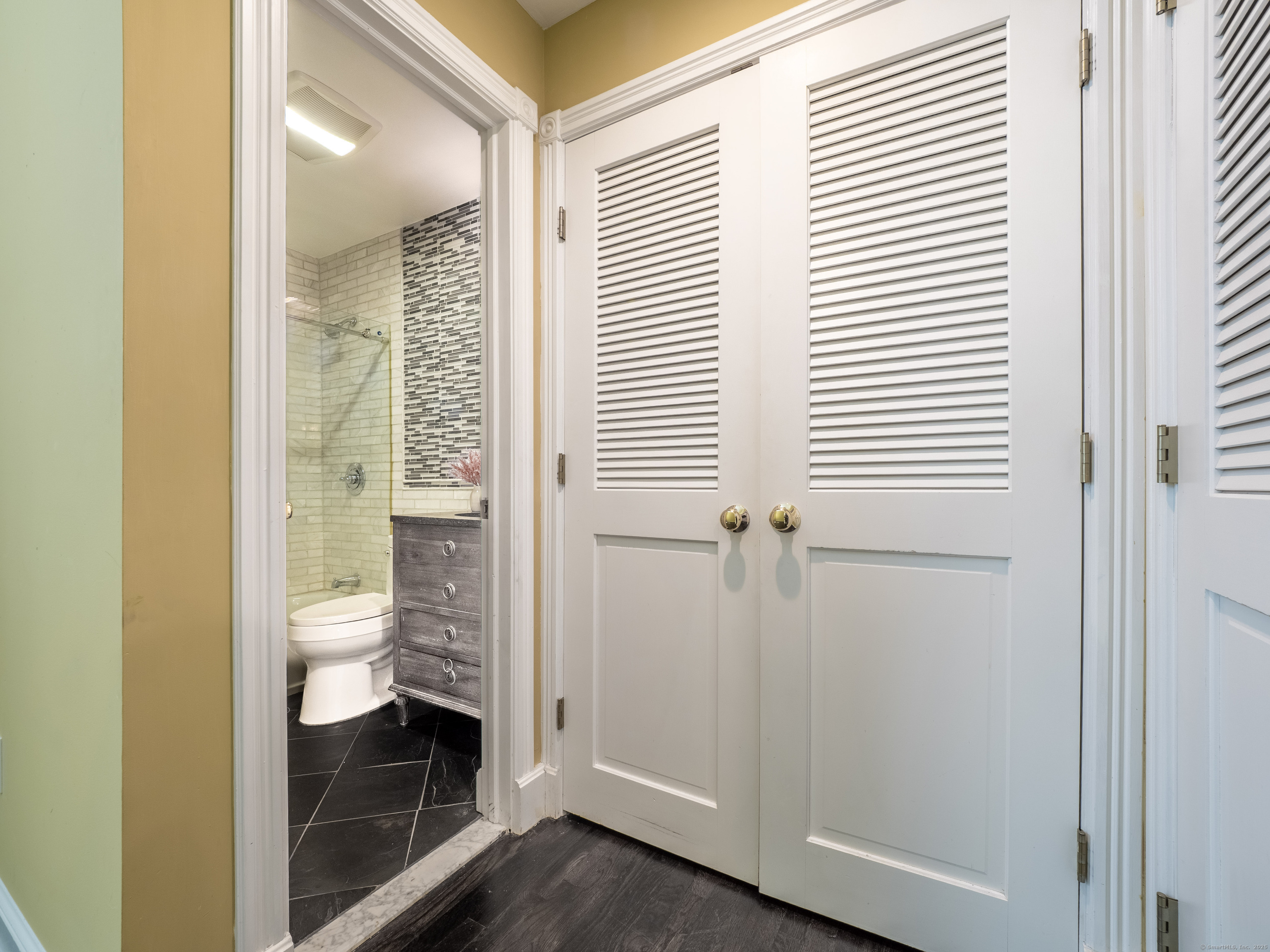 134 Washington Street APT 206