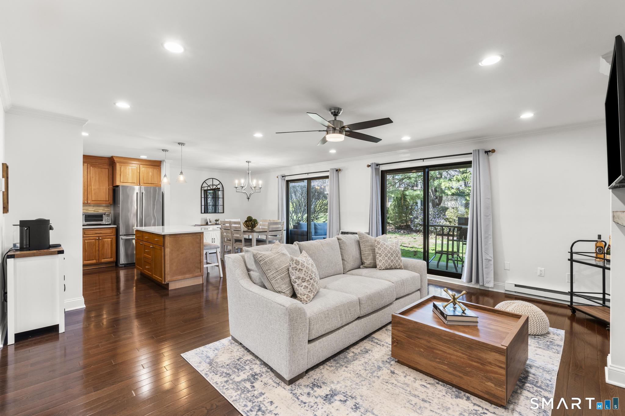 255 Strawberry Hill Avenue B10