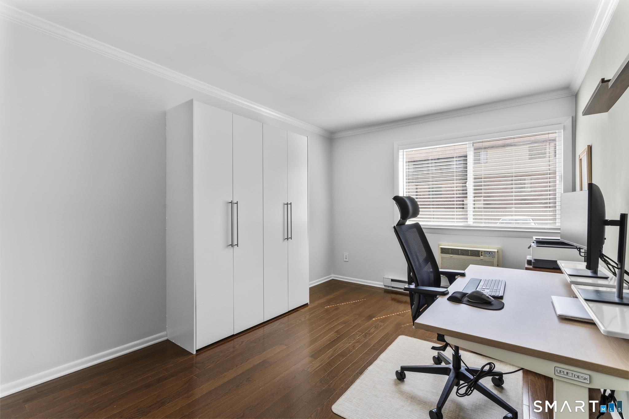 255 Strawberry Hill Avenue B10