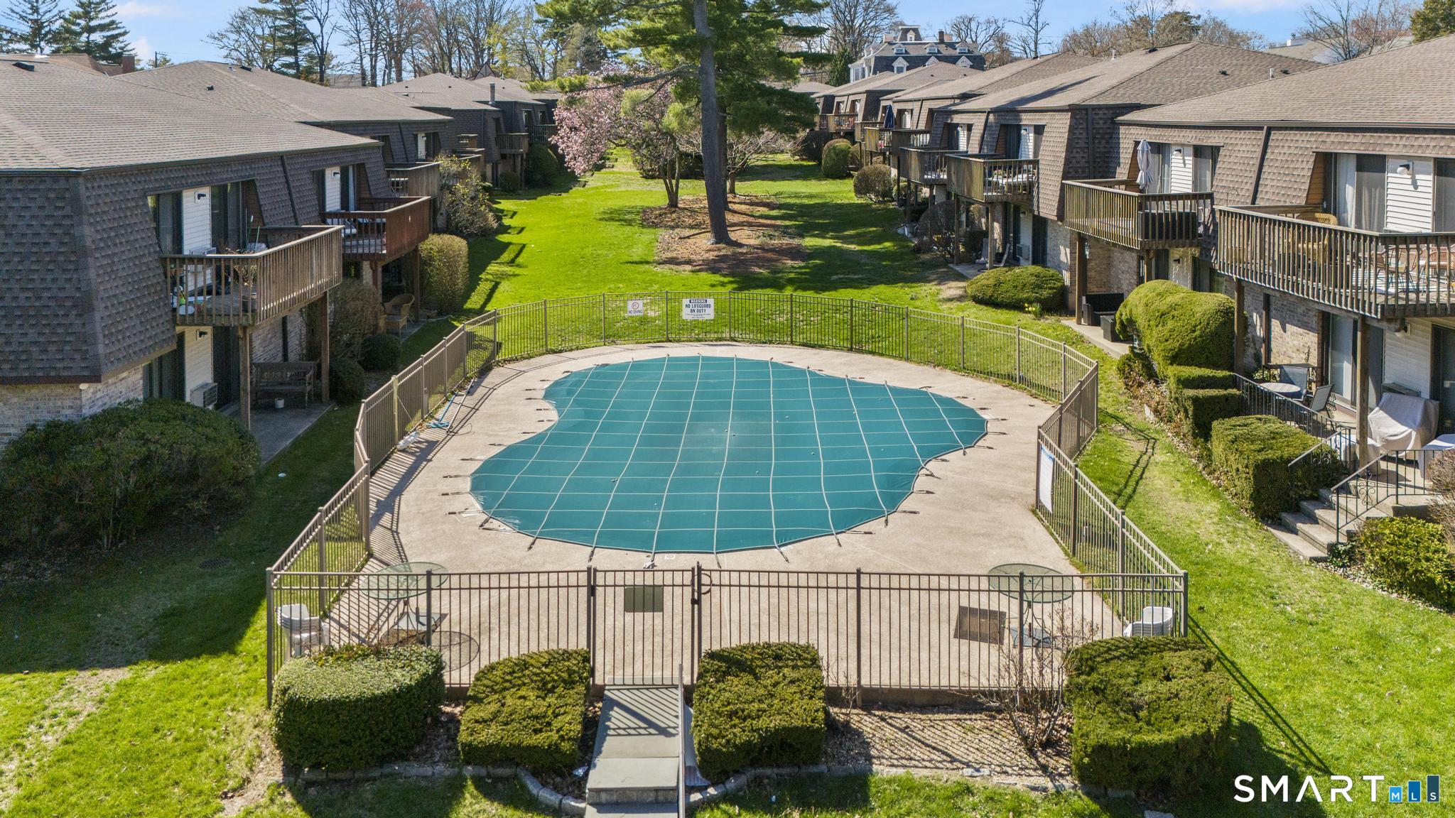 255 Strawberry Hill Avenue B10