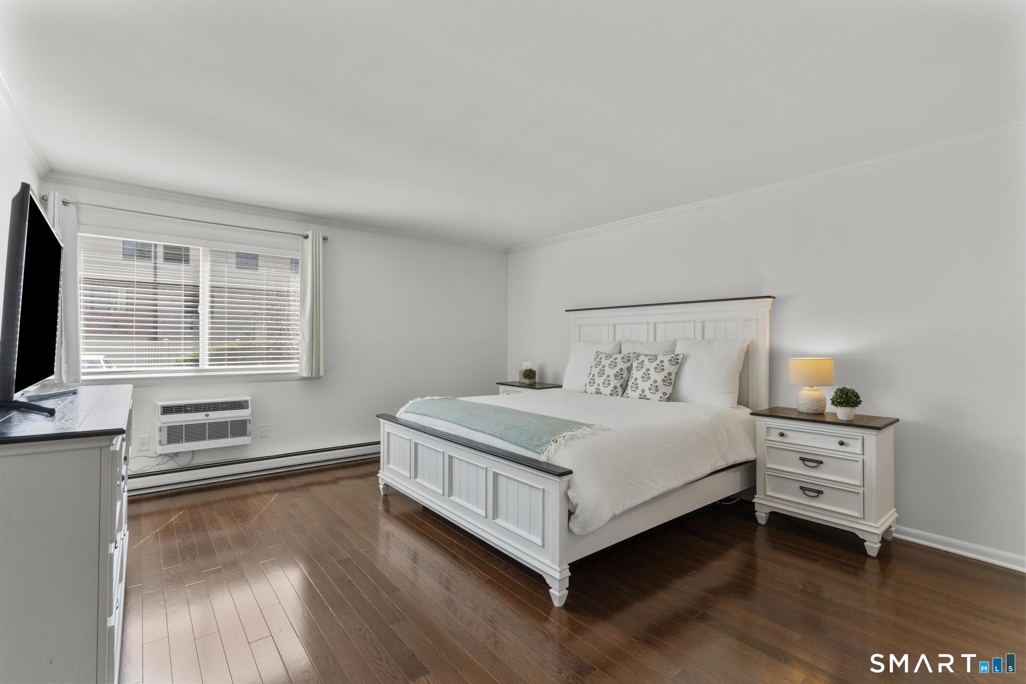 255 Strawberry Hill Avenue B10