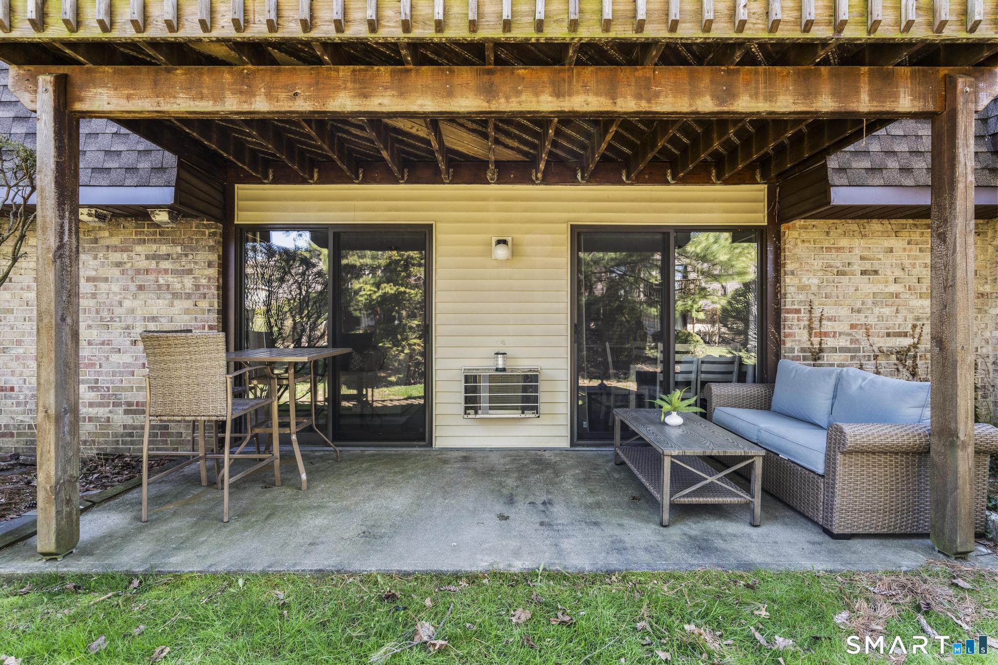 255 Strawberry Hill Avenue B10