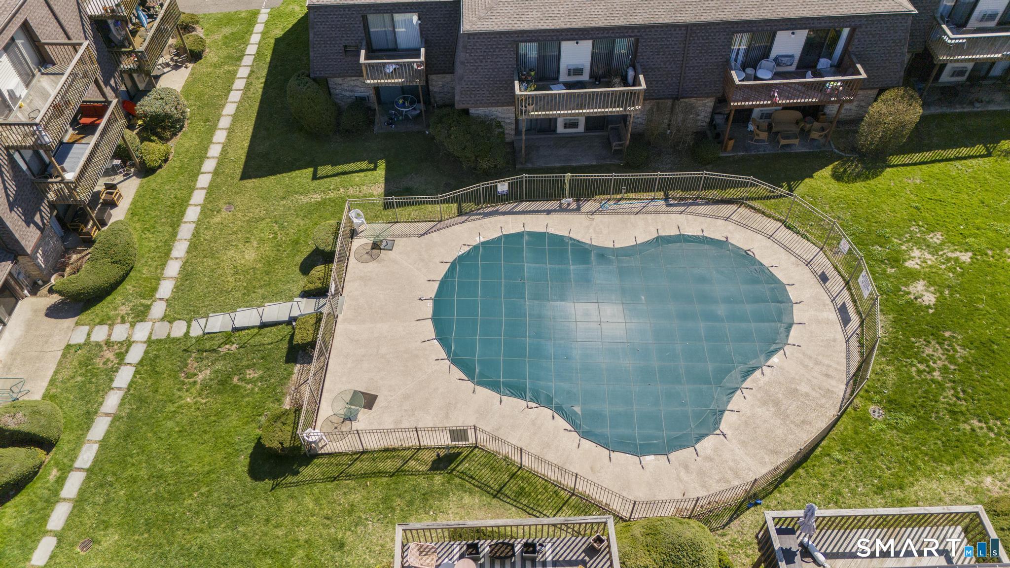 255 Strawberry Hill Avenue B10