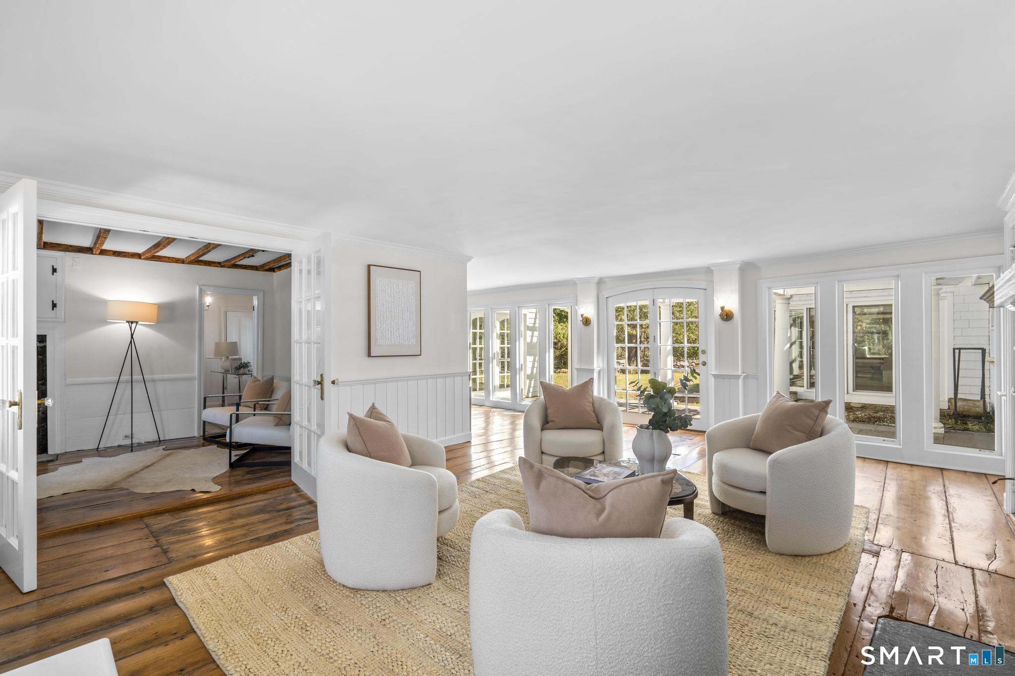 1090 Ridgefield Road