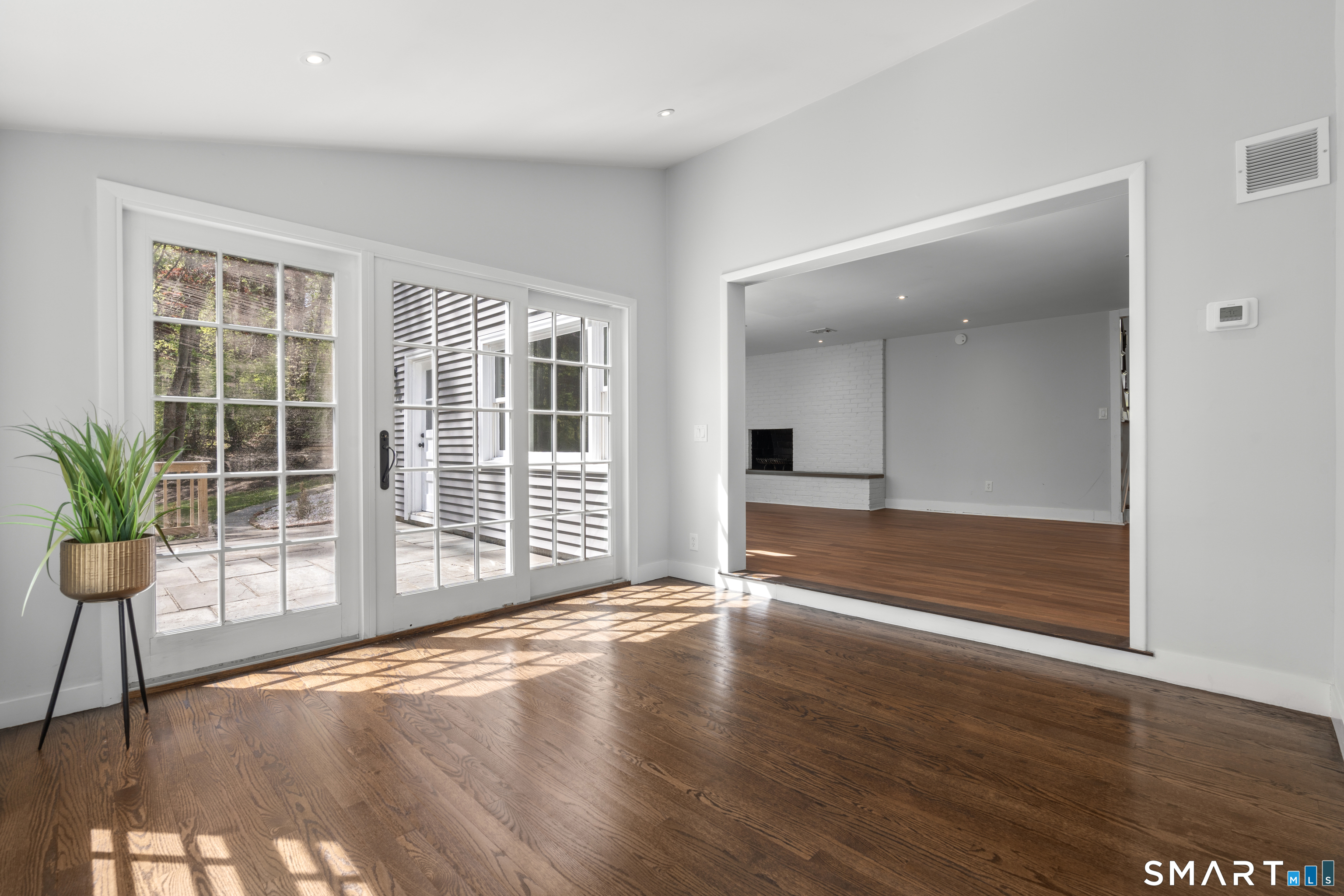 99 Rivergate Drive
