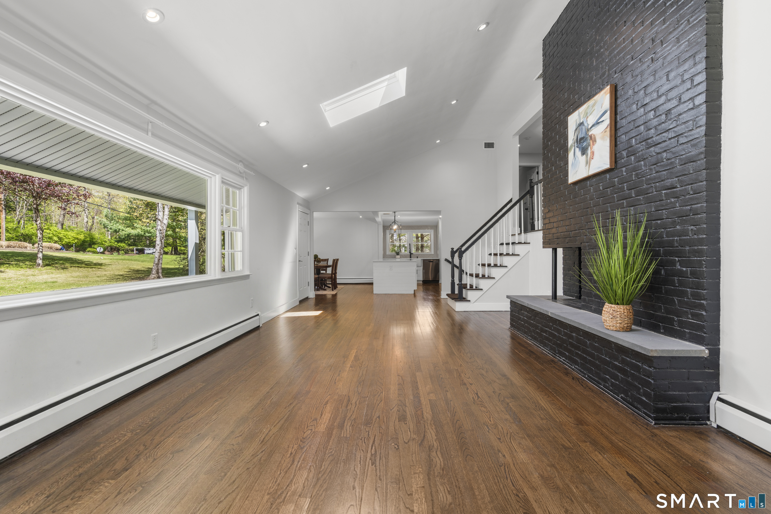 99 Rivergate Drive
