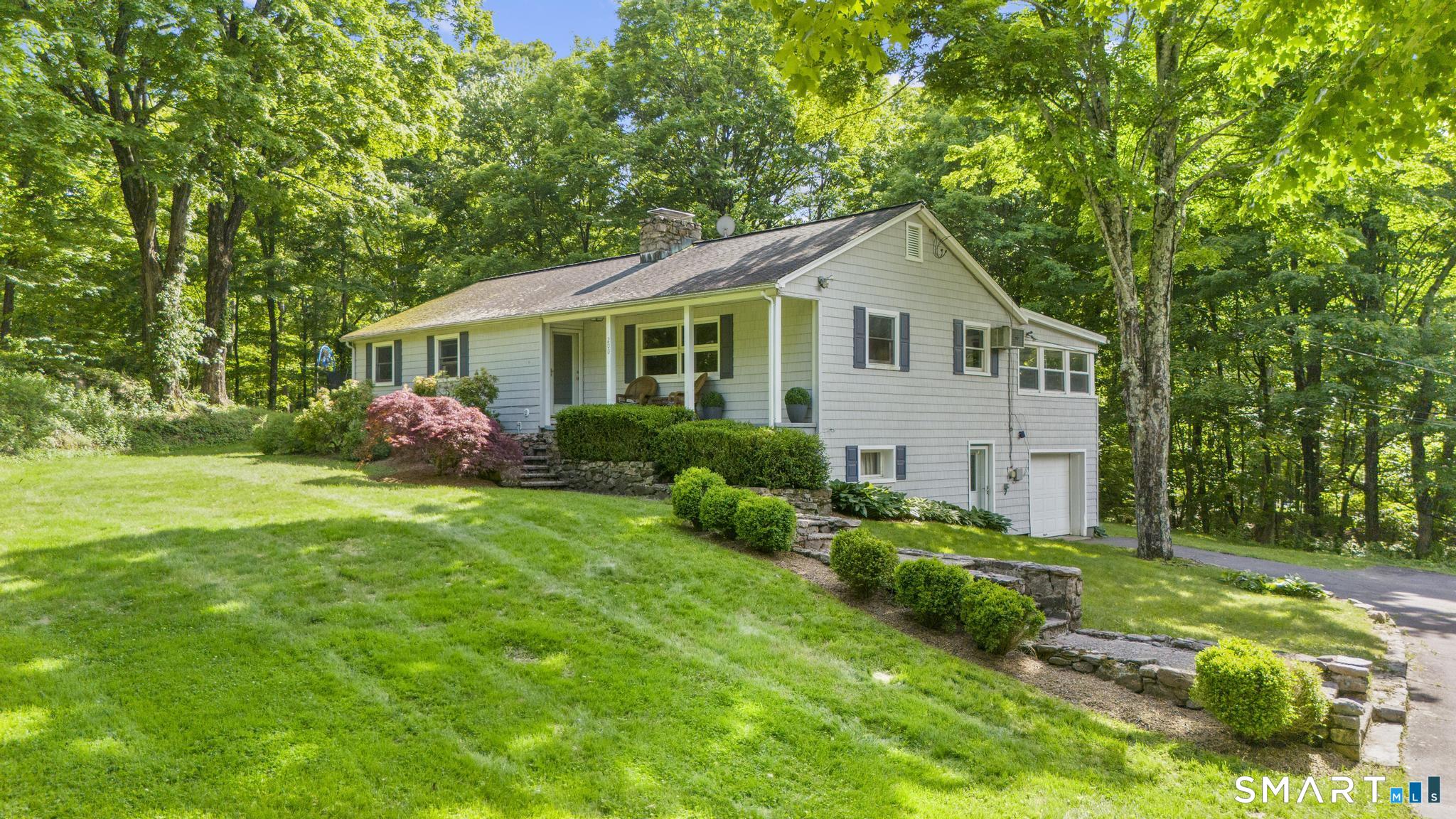 200 Old Huckleberry Road