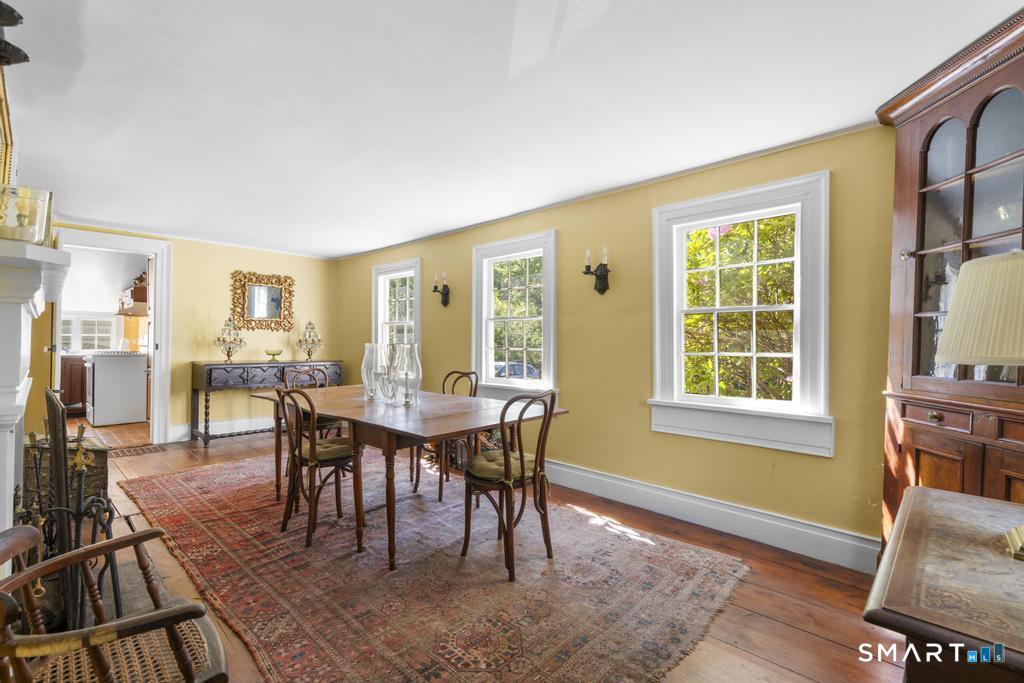871 Ridgefield Road