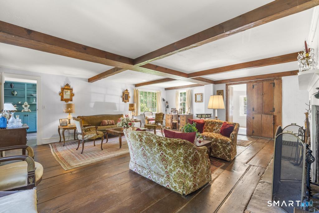 871 Ridgefield Road