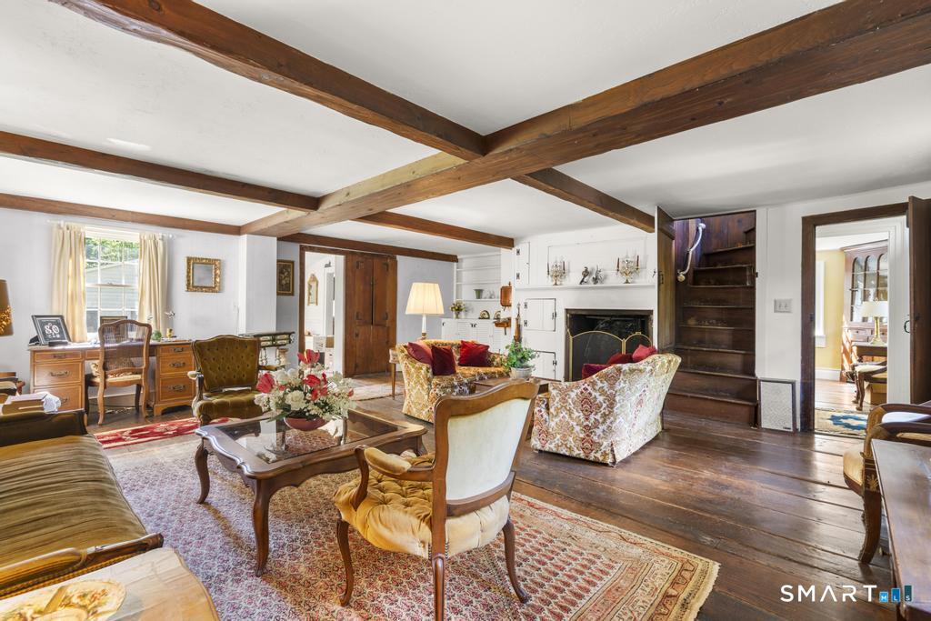 871 Ridgefield Road