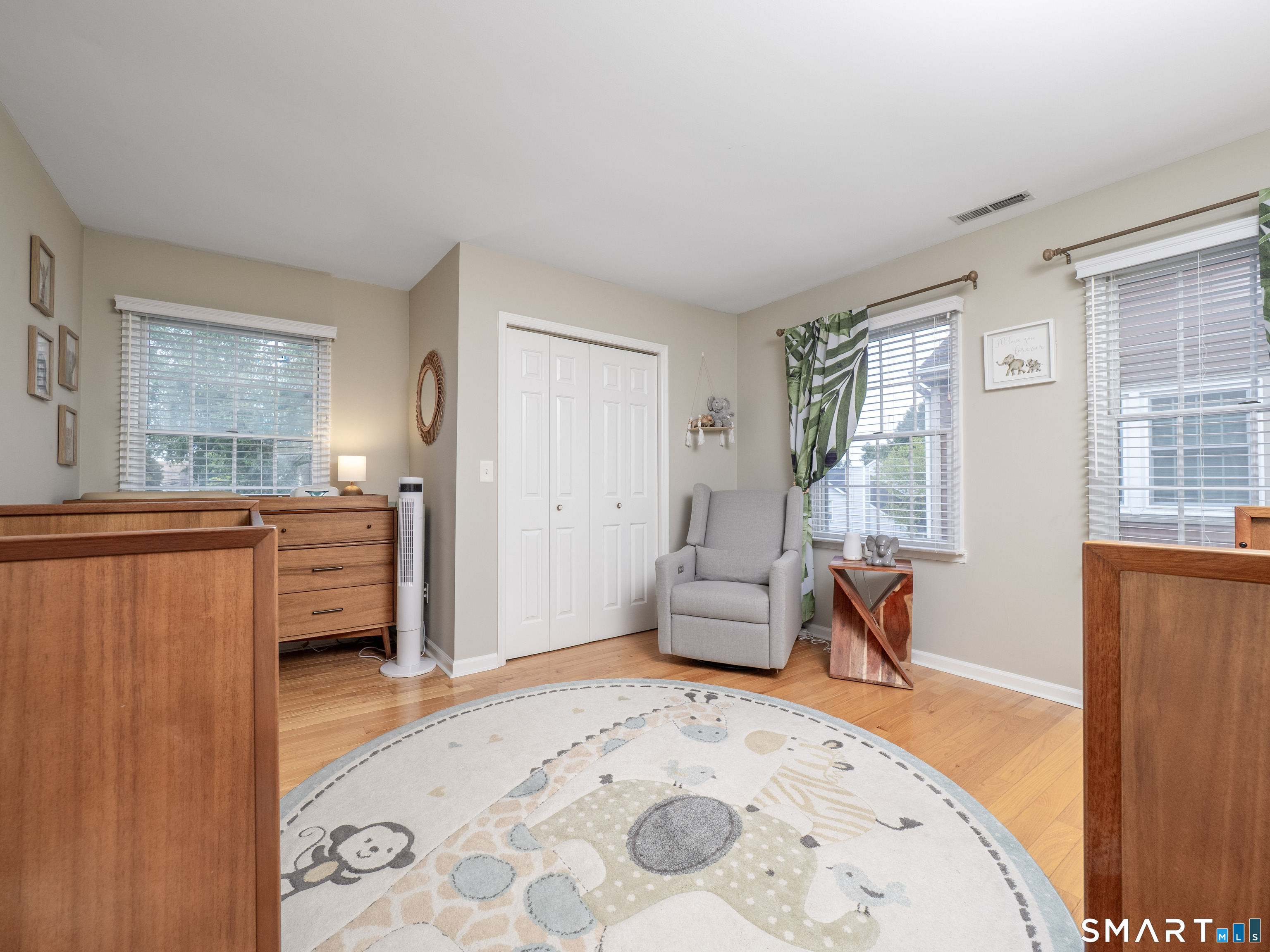 584 Hope Street 5