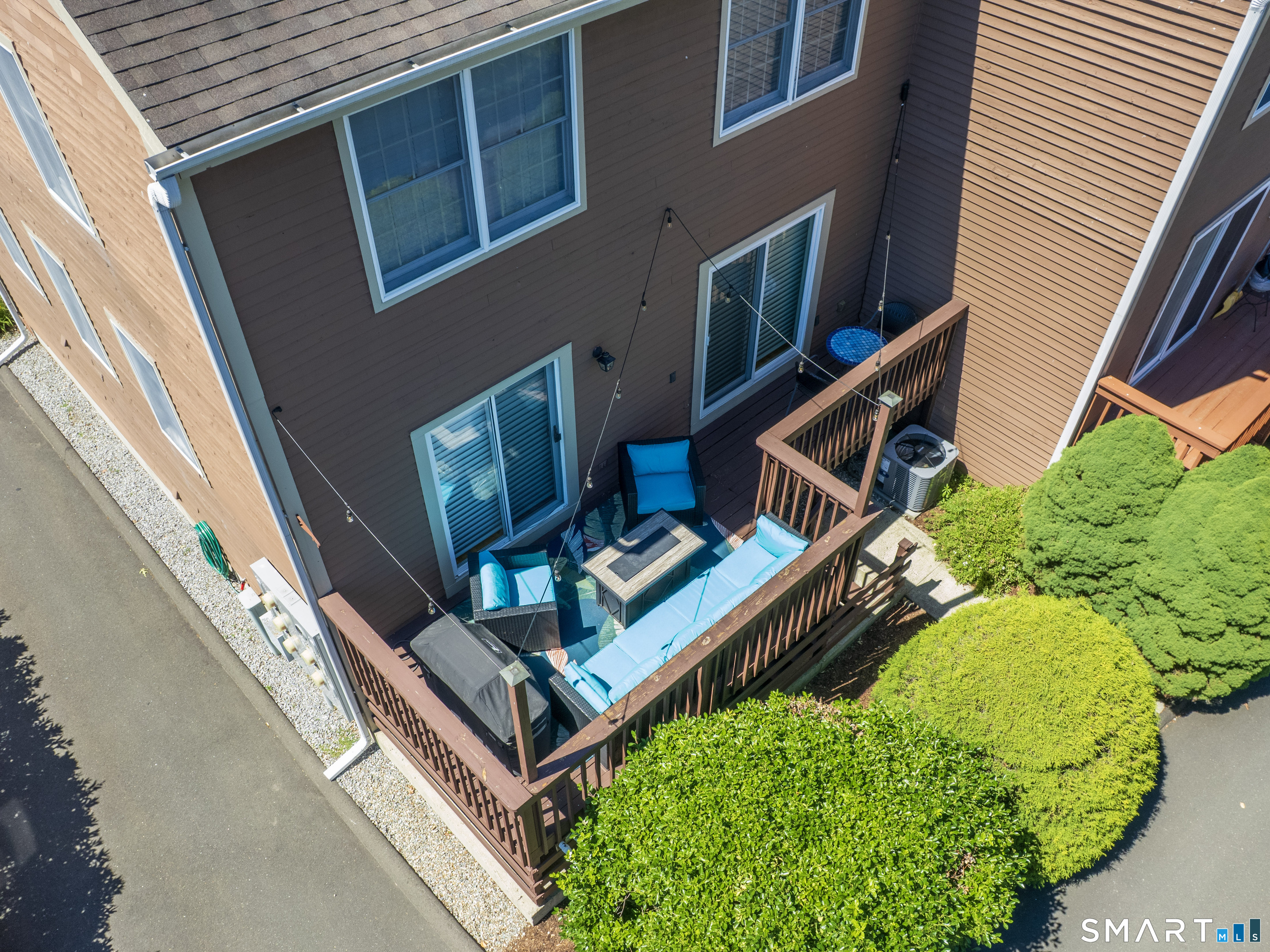 584 Hope Street 5