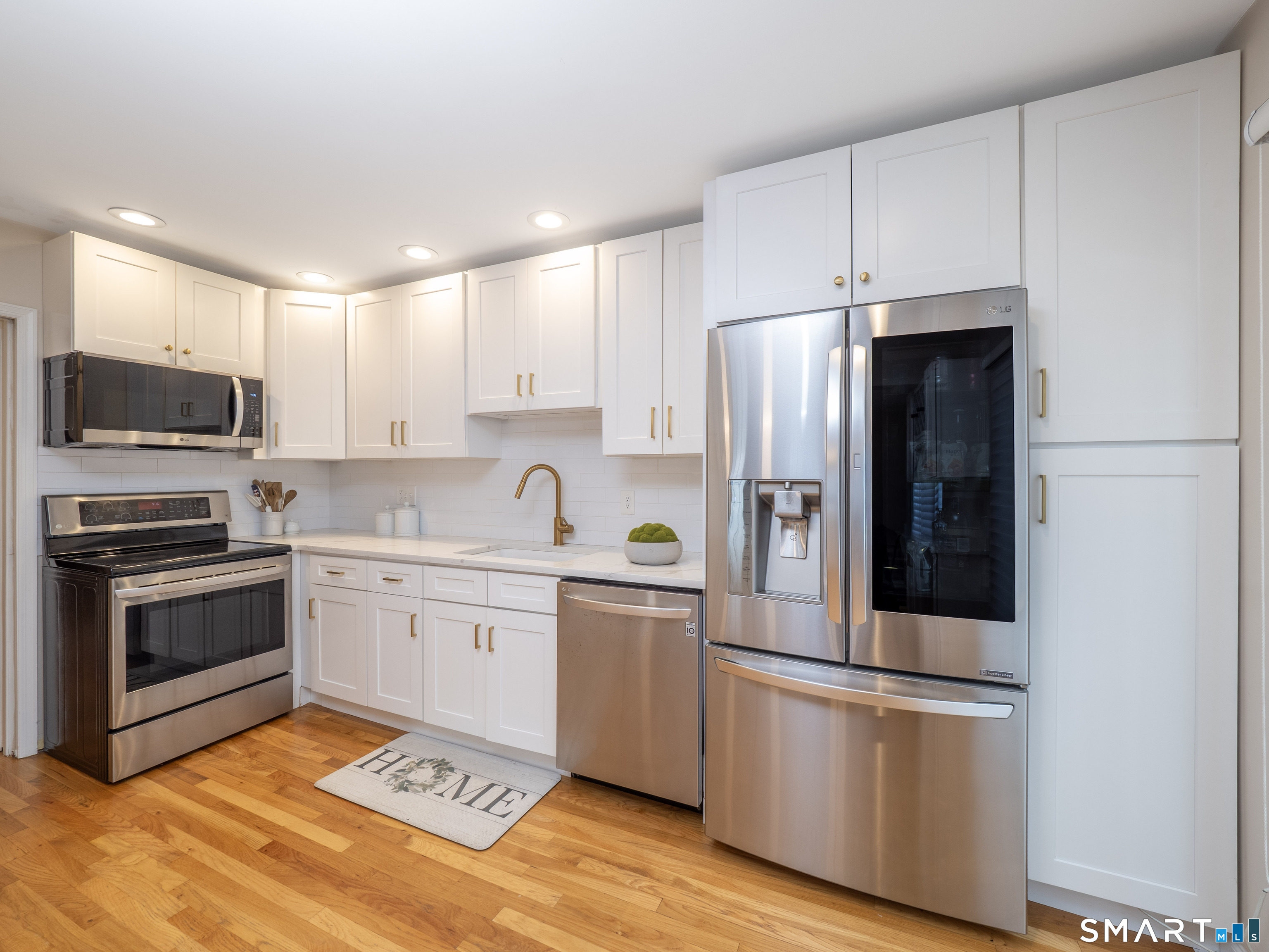 584 Hope Street 5