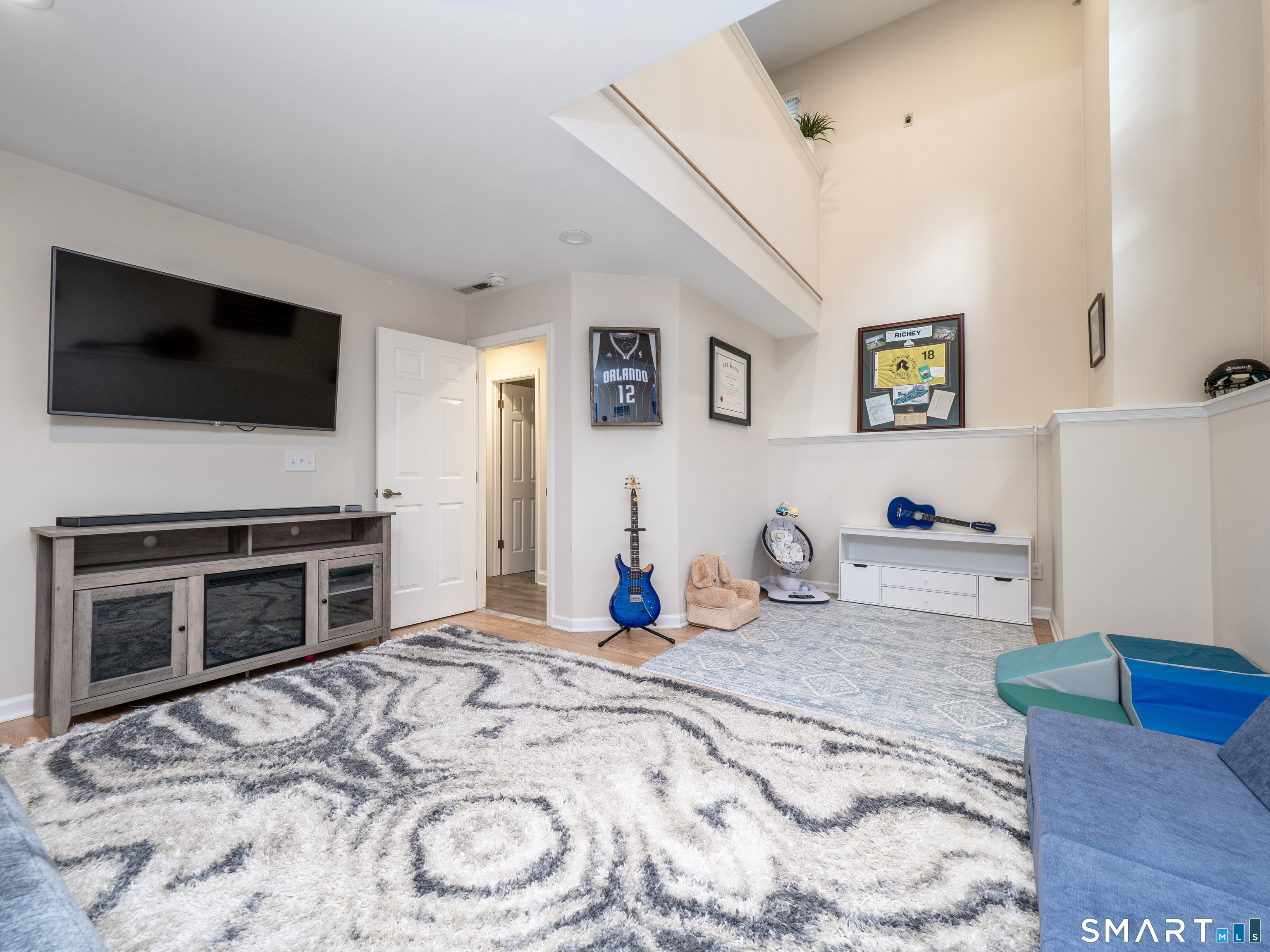 584 Hope Street 5