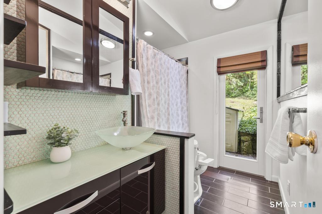 23 Laurel Lane