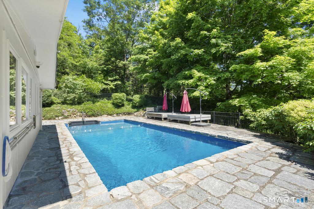 23 Laurel Lane