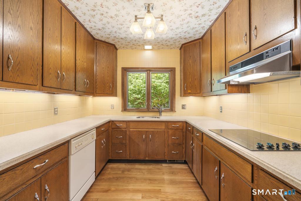 512 Belden Hill Road
