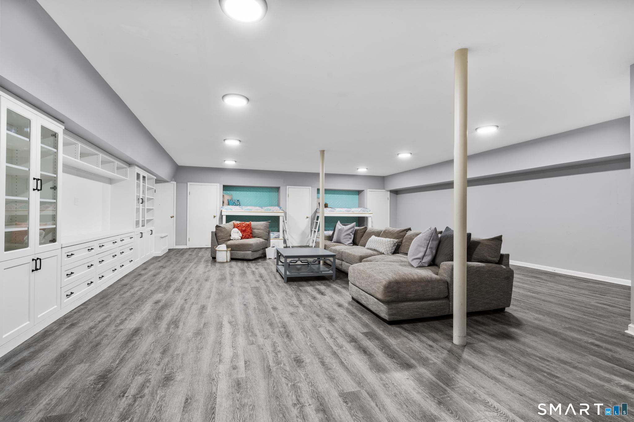 20 Cherry Lane