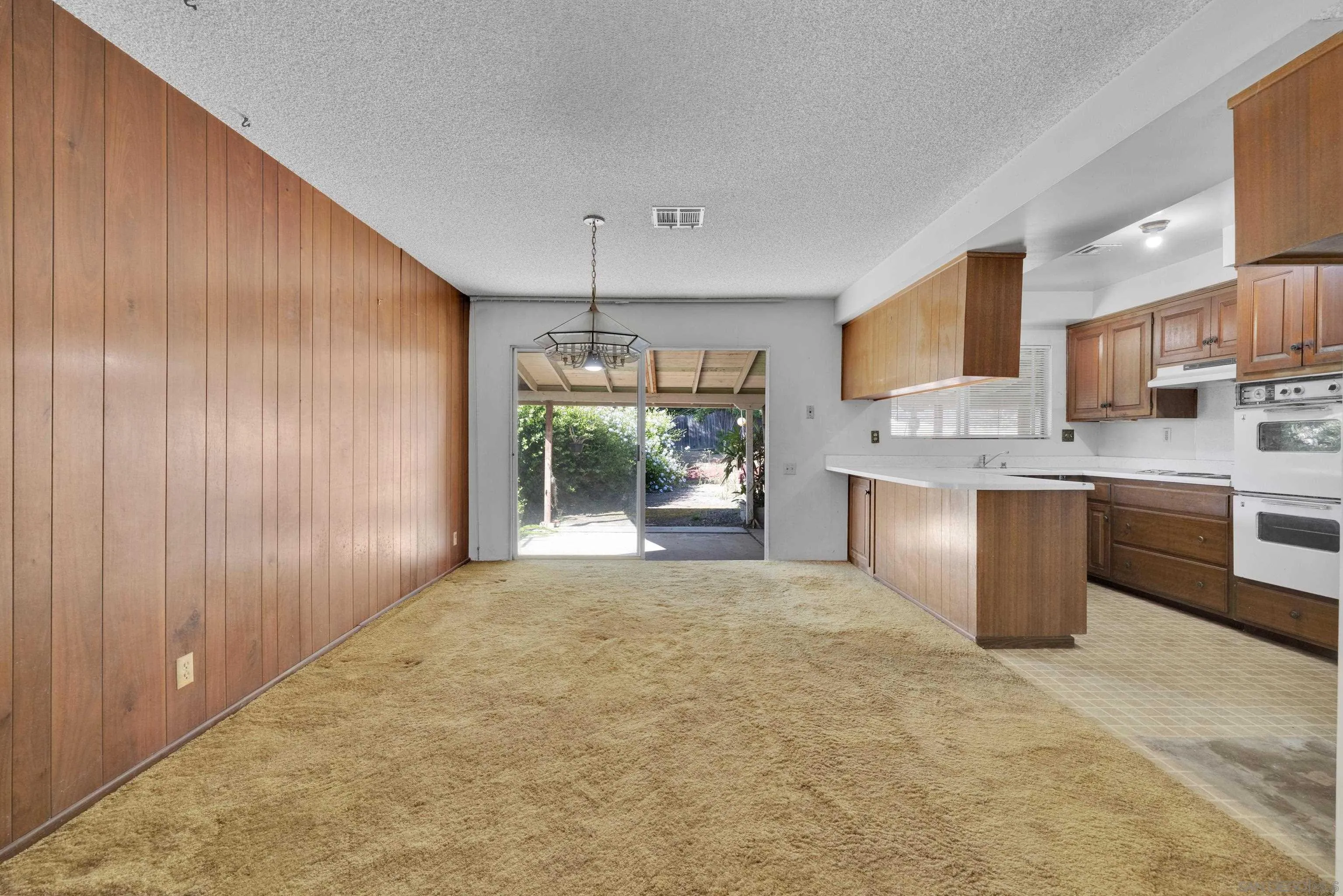 6800 Colorado Ave