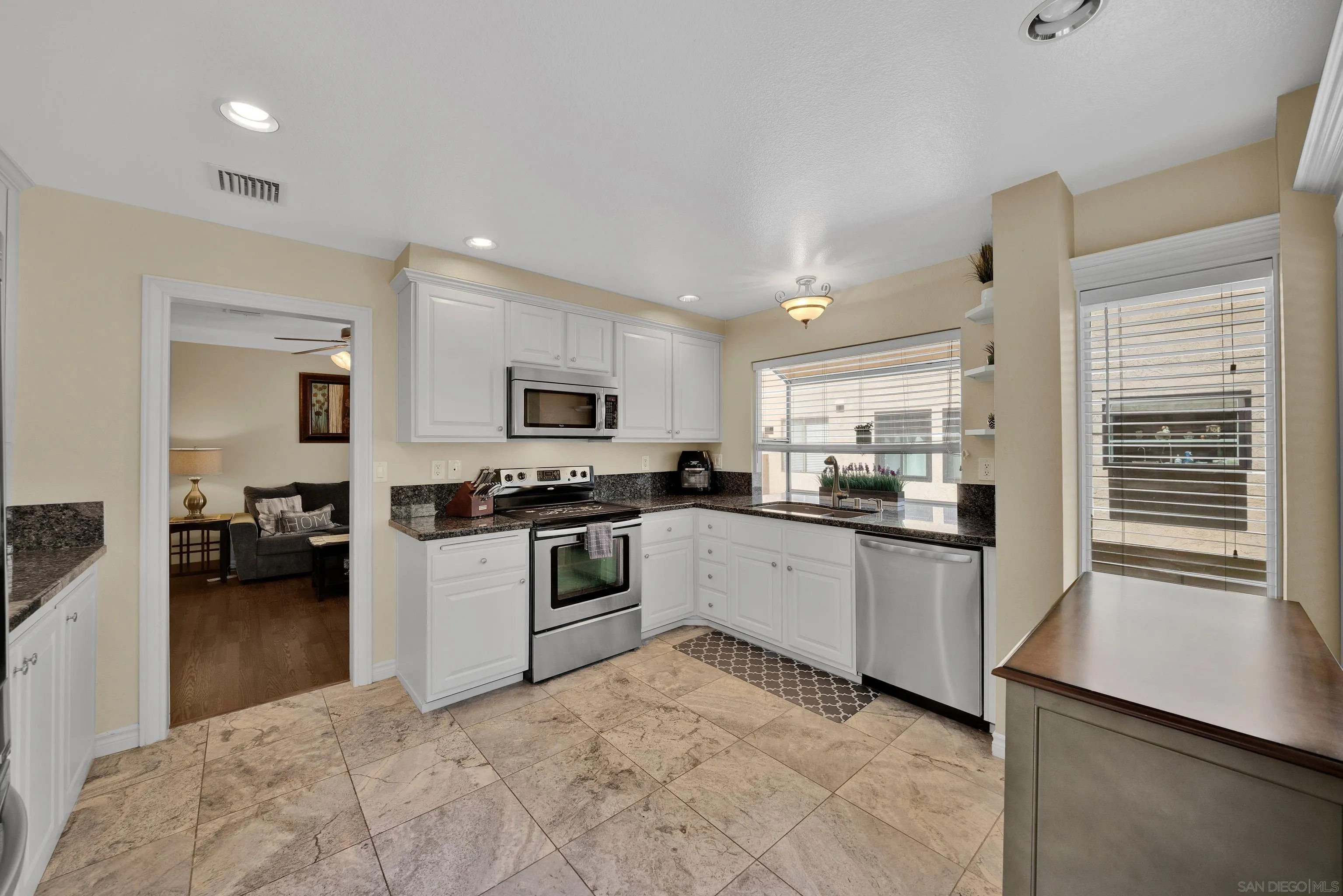 9327 Lake Murray Blvd Unit E
