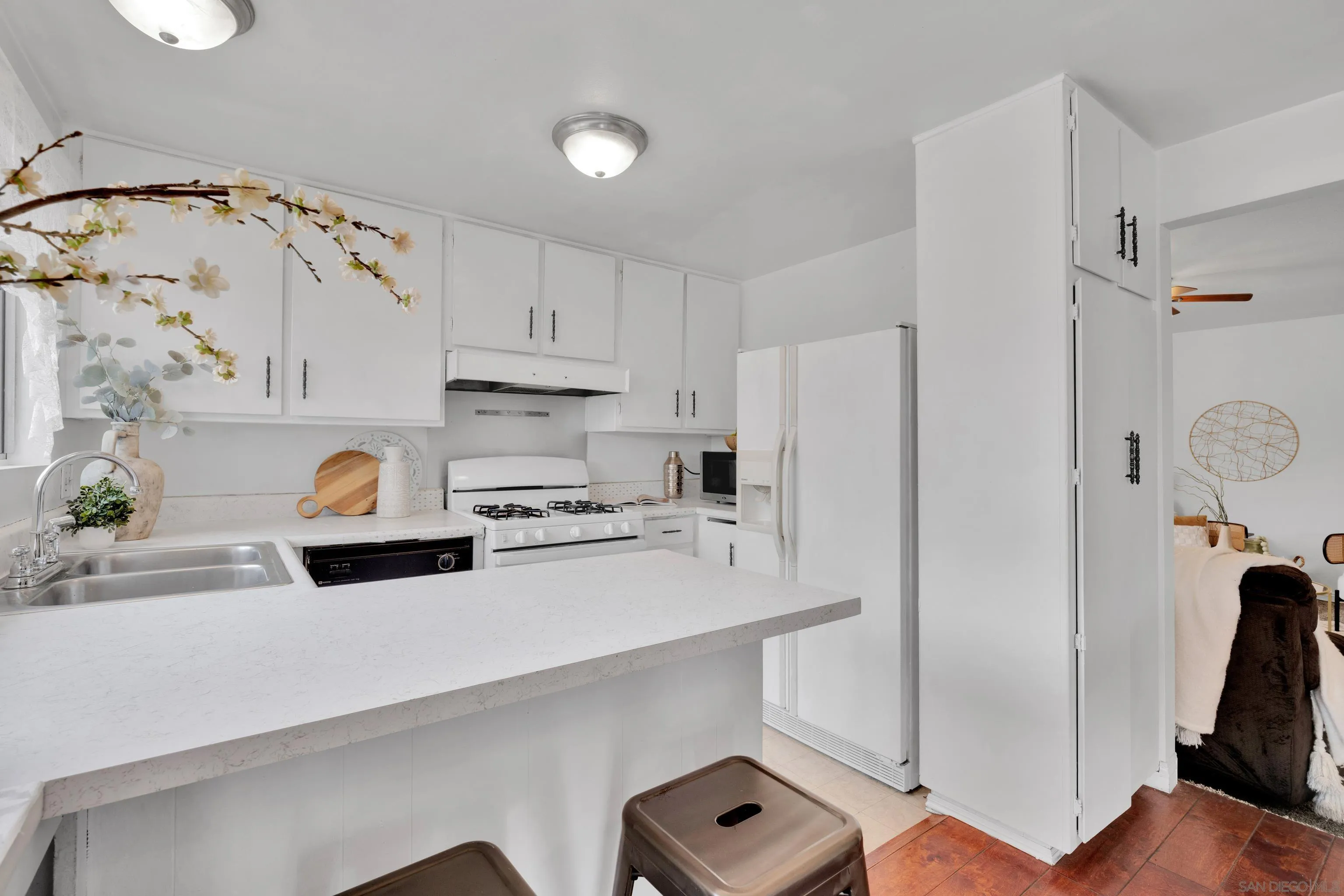 8532 Carlton Oaks Drive