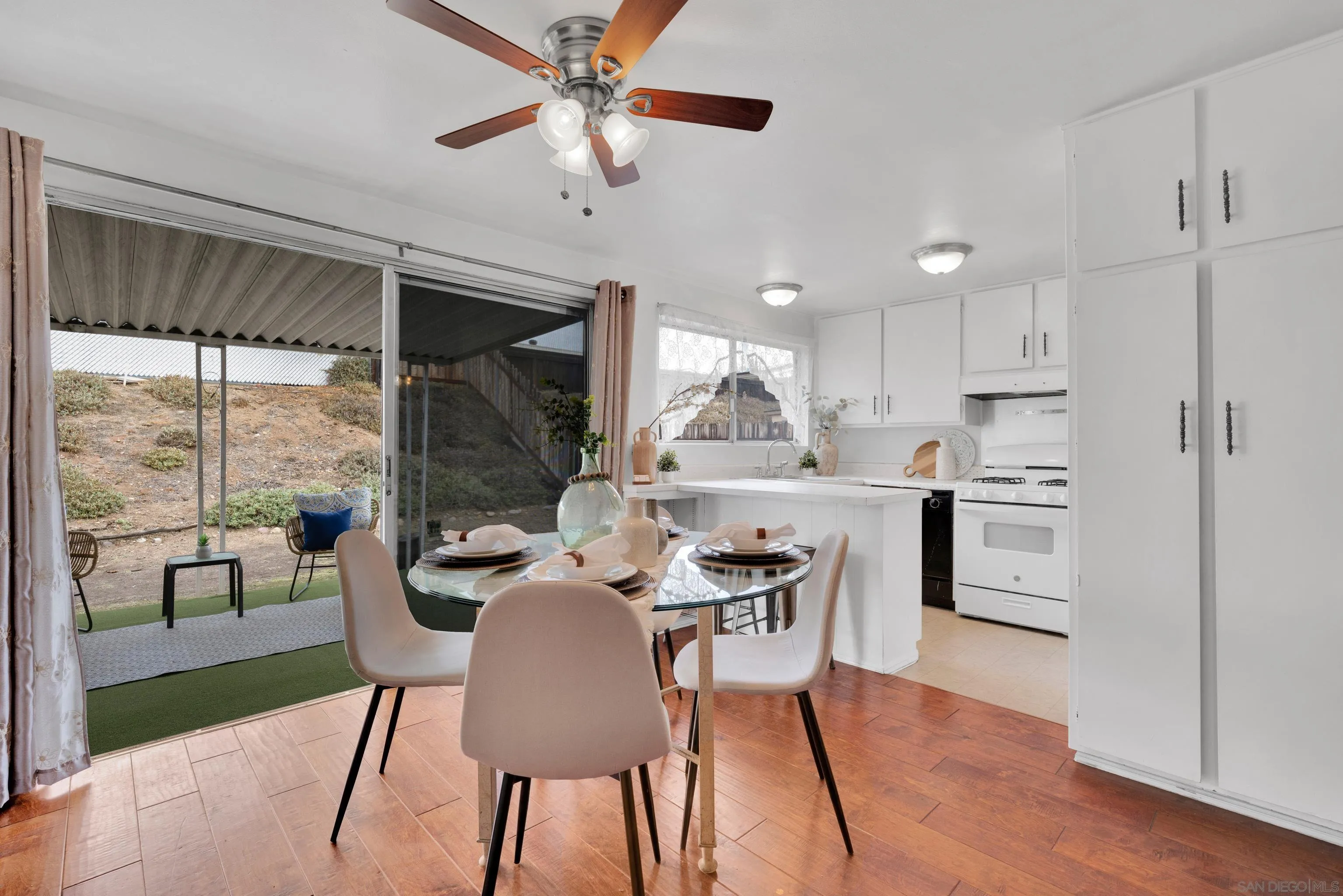 8532 Carlton Oaks Drive