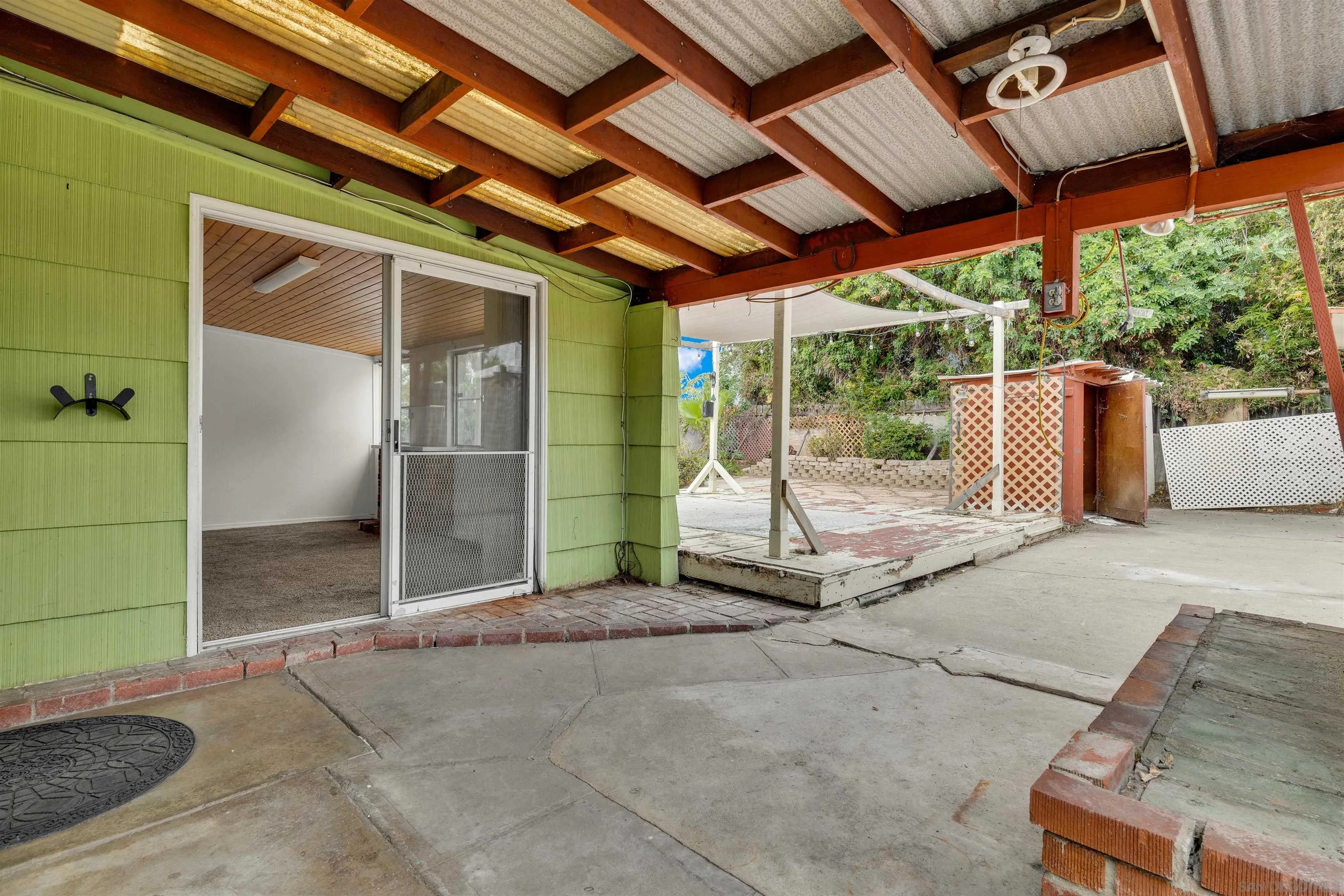 4580 Terry Lane