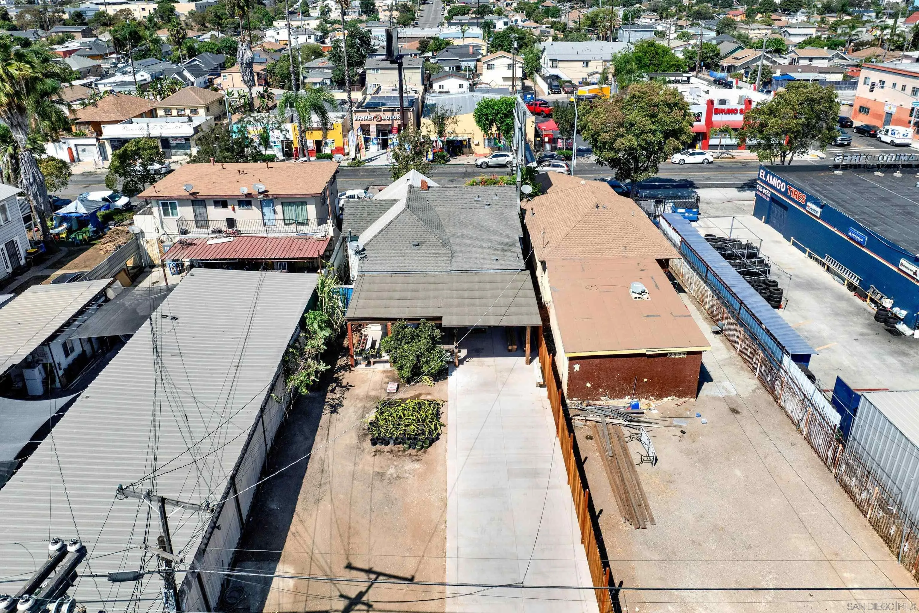 2971 Imperial Ave