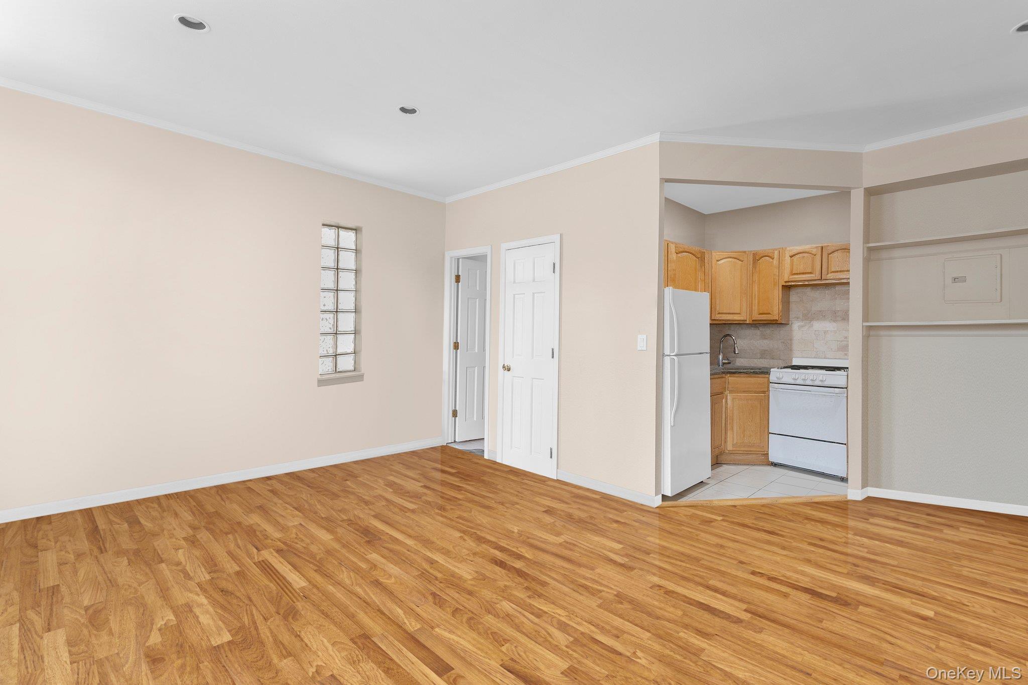 31-30 14th Street