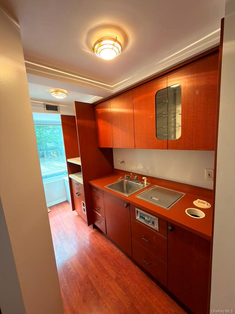 155 West 68th Street Unit: 227