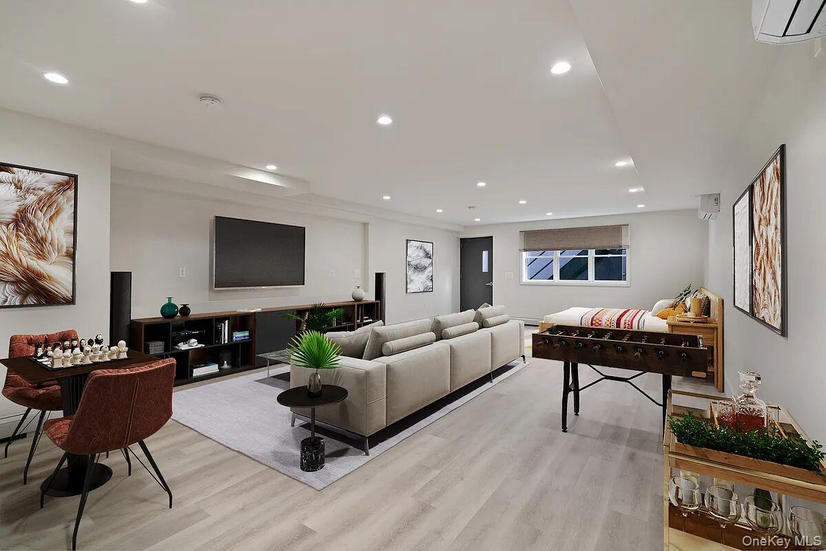 19-25 22nd Road