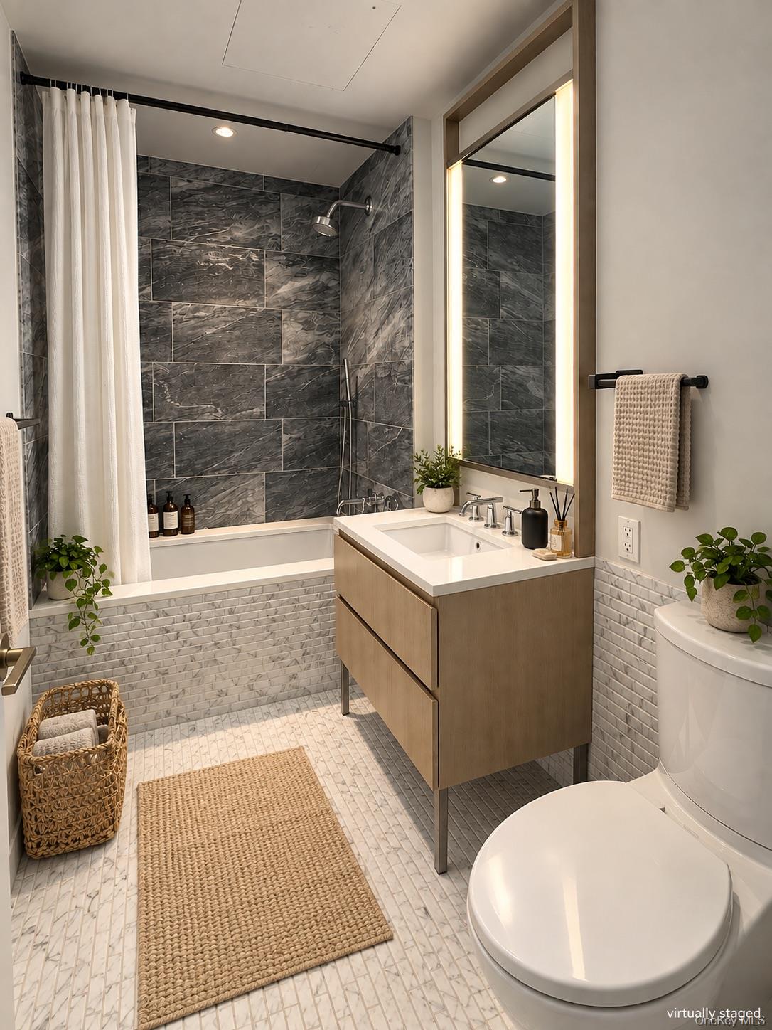 500 W 45th Street Unit: 209