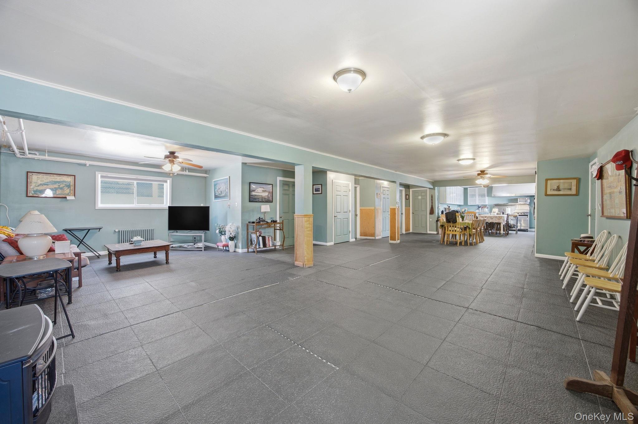1 Merit Court