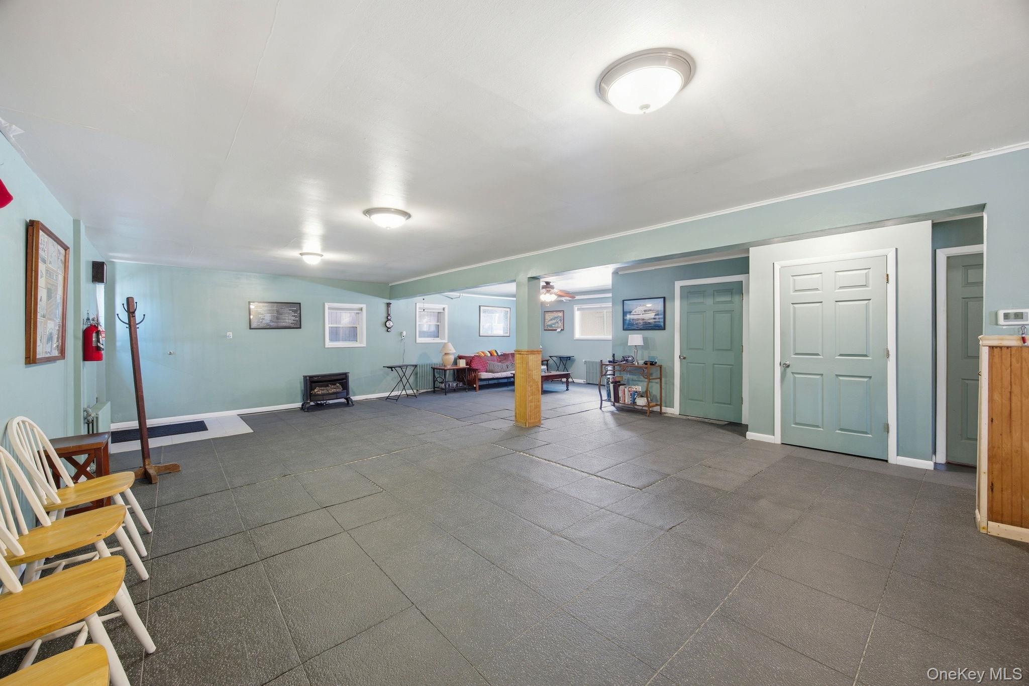 1 Merit Court