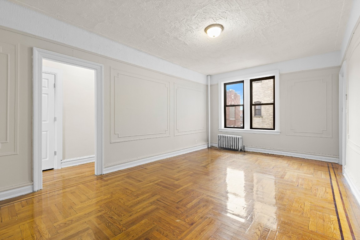 32-86 33rd Street B11