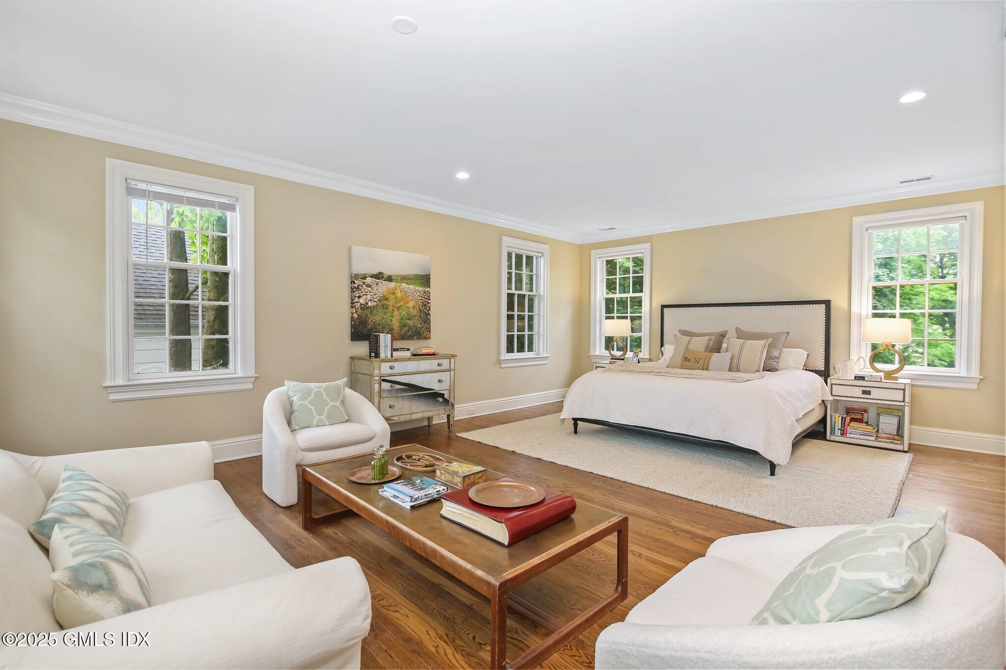 57 LOCKWOOD Avenue