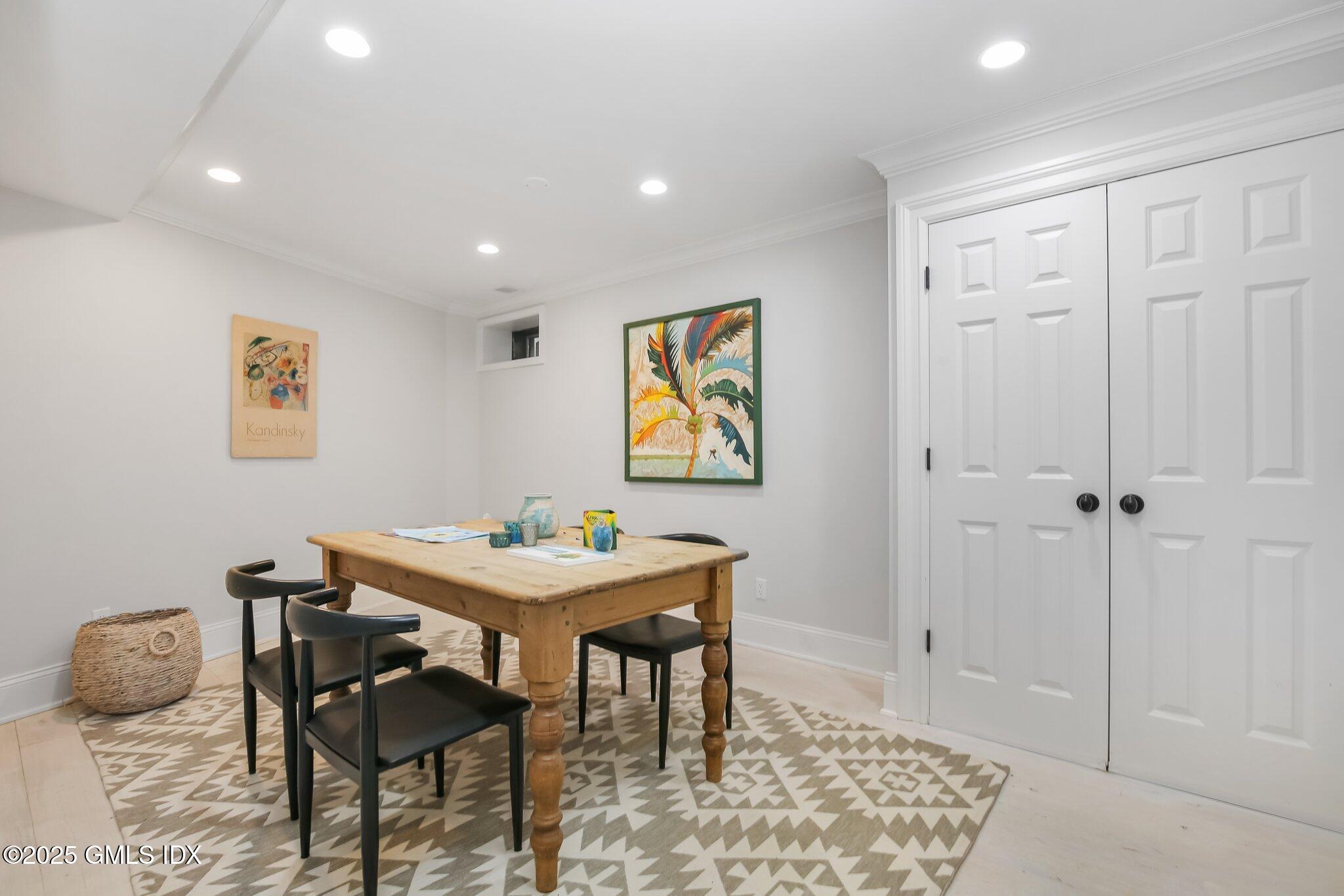 57 LOCKWOOD Avenue