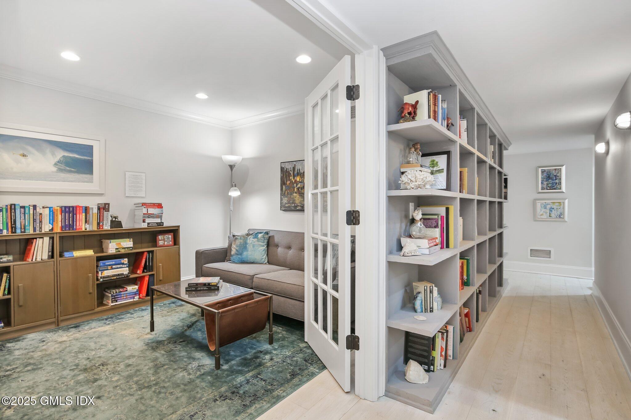 57 LOCKWOOD Avenue