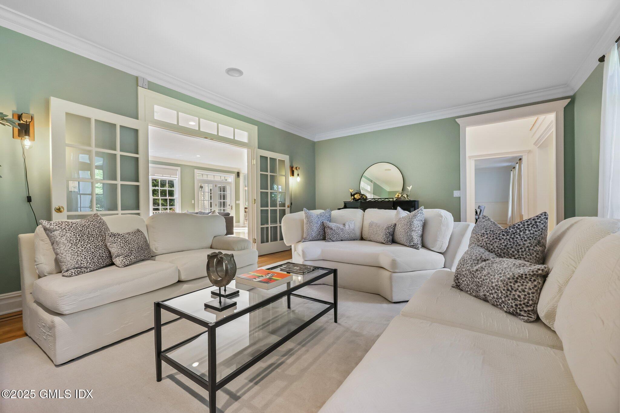 506 HUNTING RIDGE Road