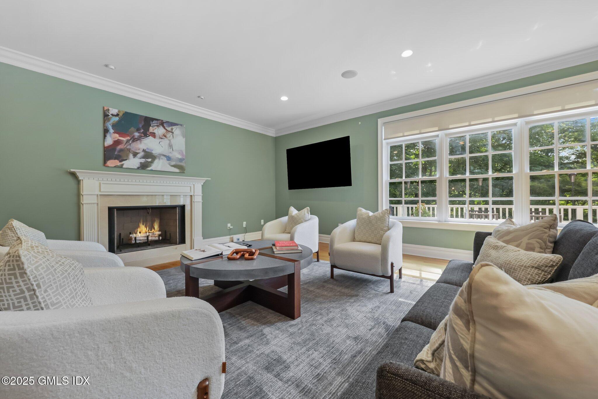 506 HUNTING RIDGE Road