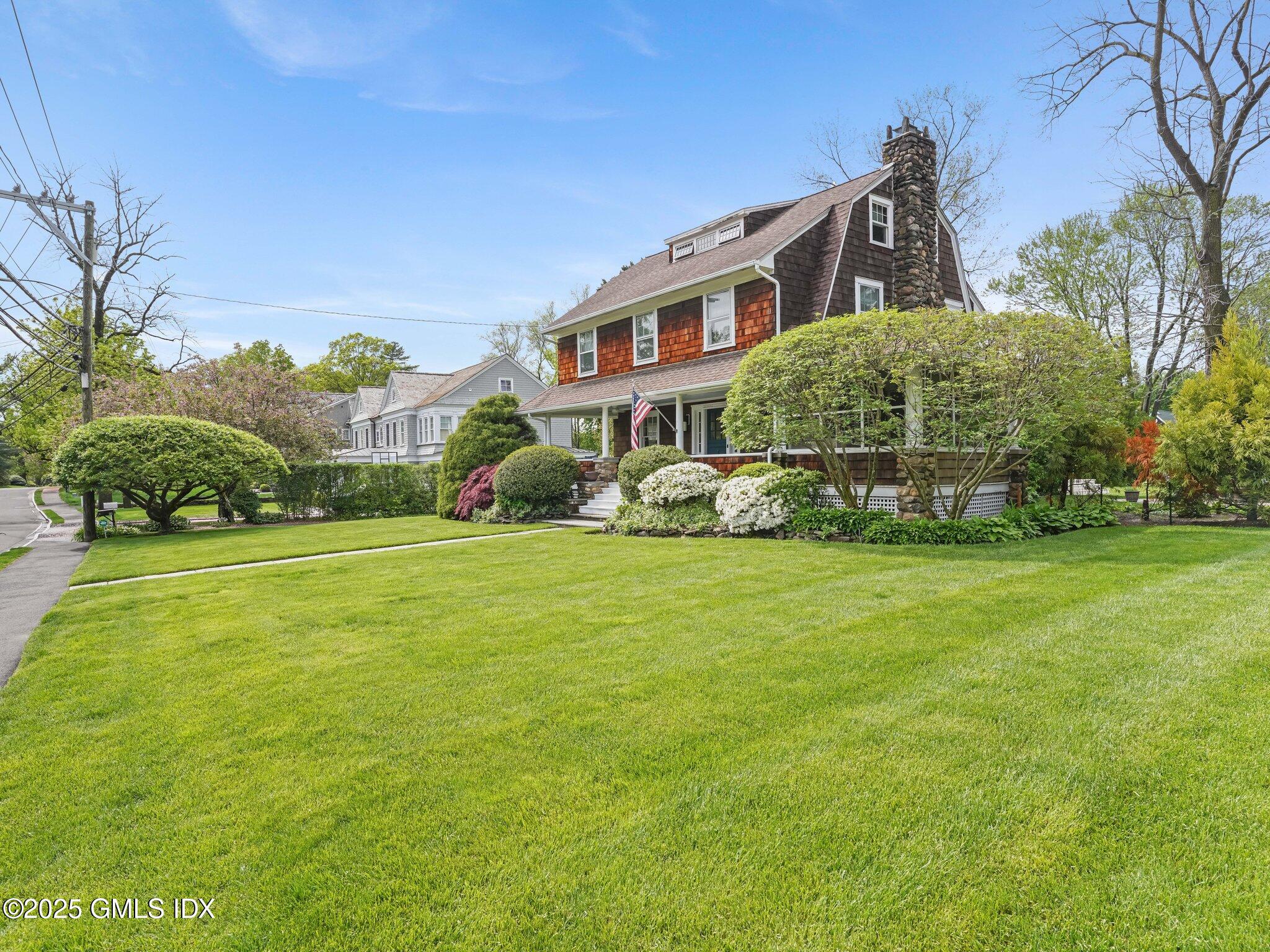 60 Lockwood Avenue